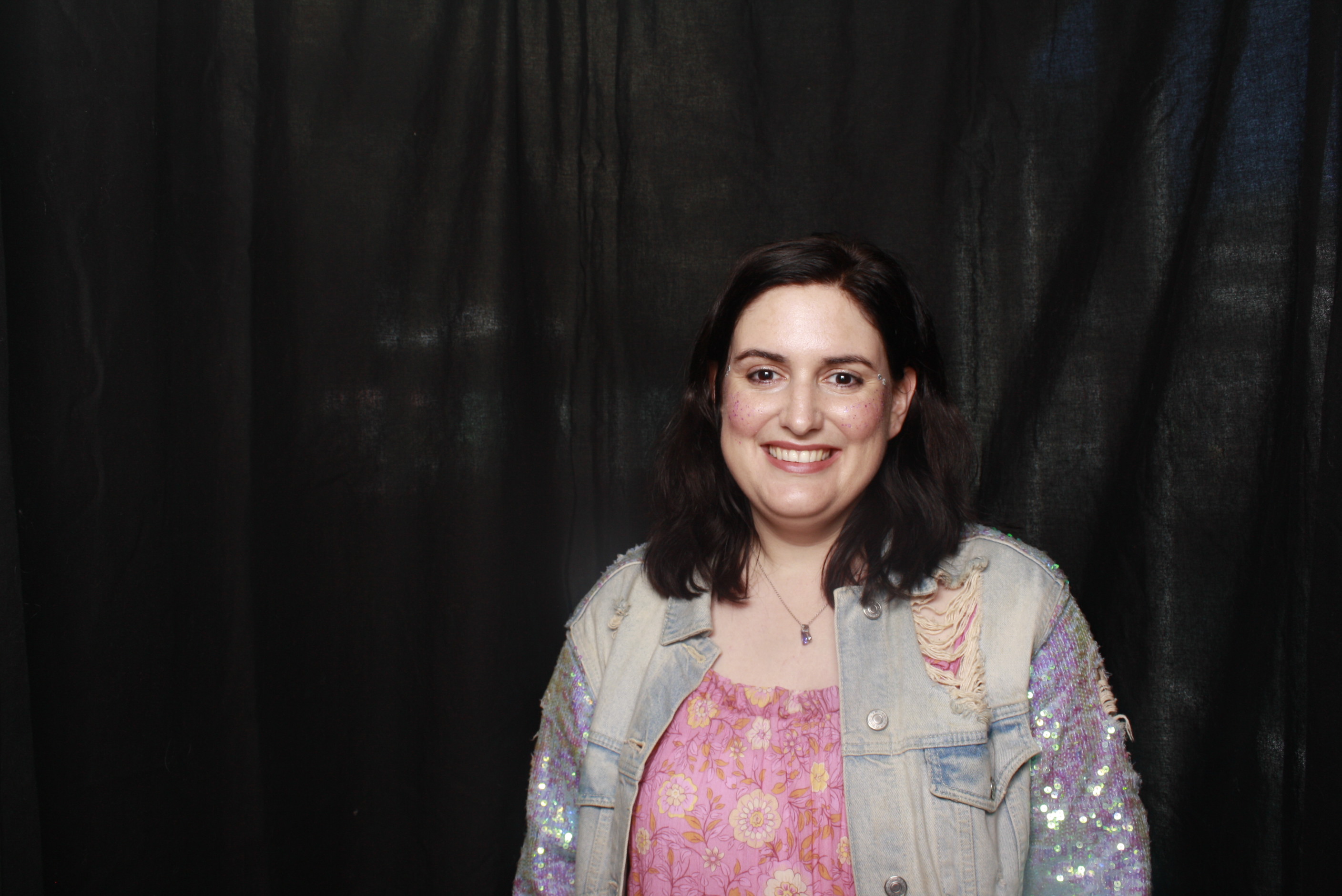 A Chorus Christmas 2024 | View more photos from the event at wgtngallery.classicphotobooths.co.nz/u/wgtncpbgallery/A-Chorus-Christmas-2024