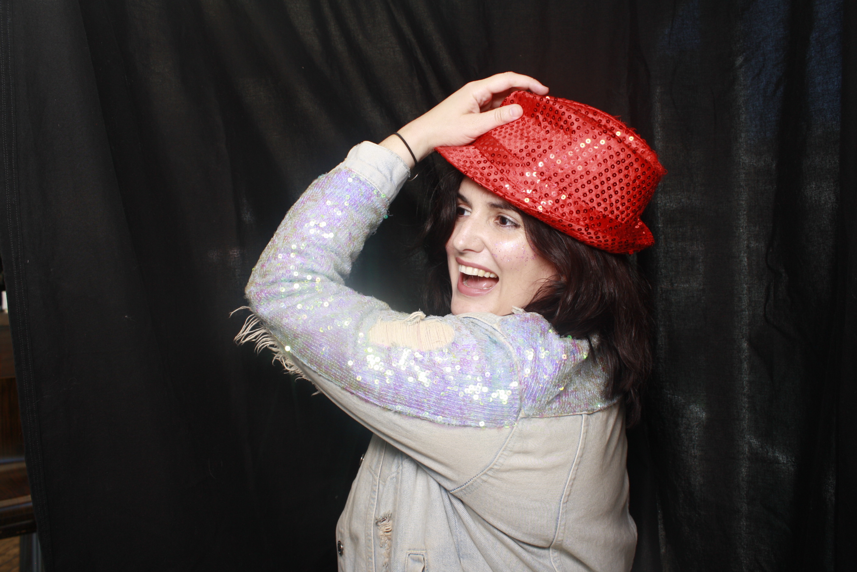 A Chorus Christmas 2024 | View more photos from the event at wgtngallery.classicphotobooths.co.nz/u/wgtncpbgallery/A-Chorus-Christmas-2024