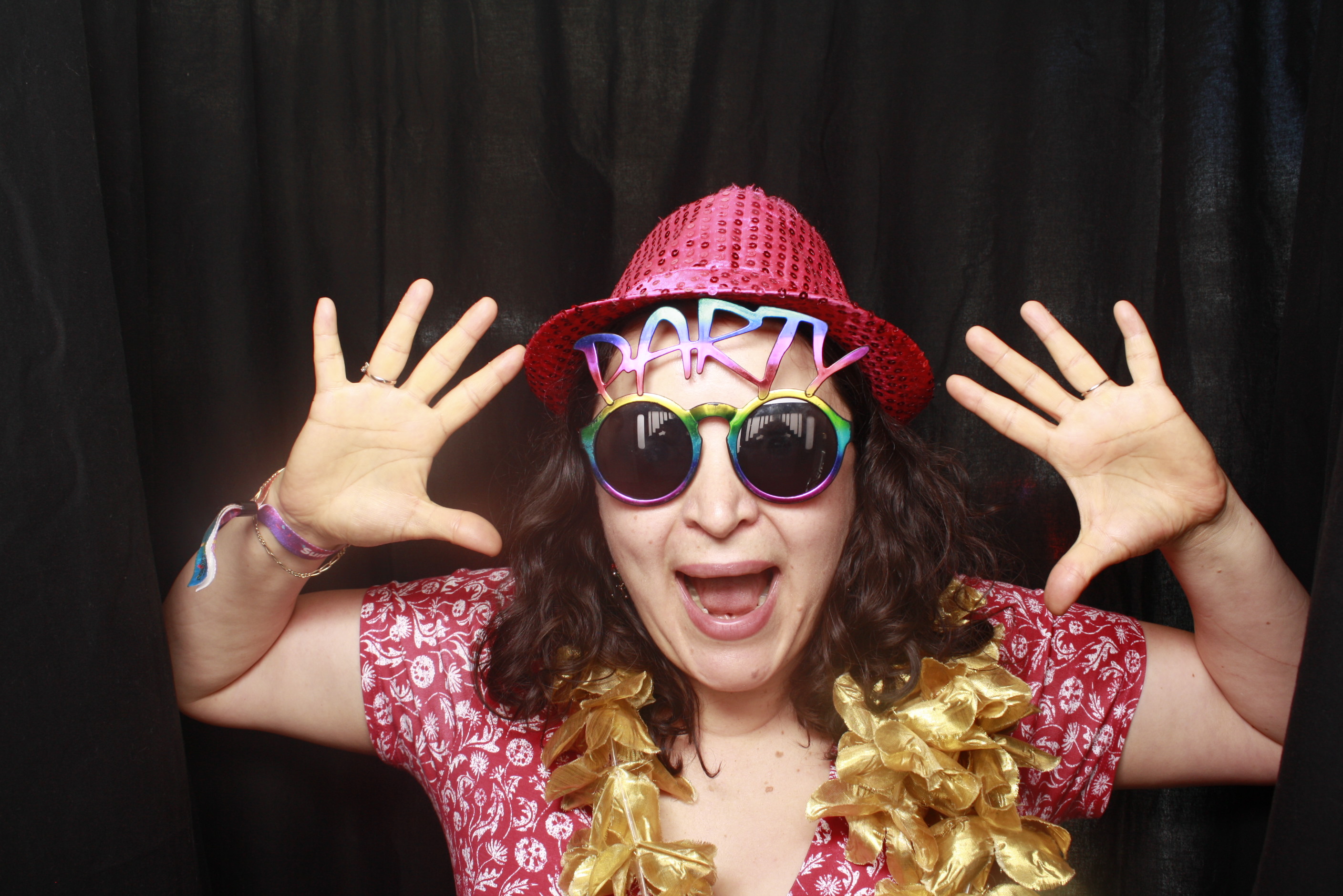 A Chorus Christmas 2024 | View more photos from the event at wgtngallery.classicphotobooths.co.nz/u/wgtncpbgallery/A-Chorus-Christmas-2024