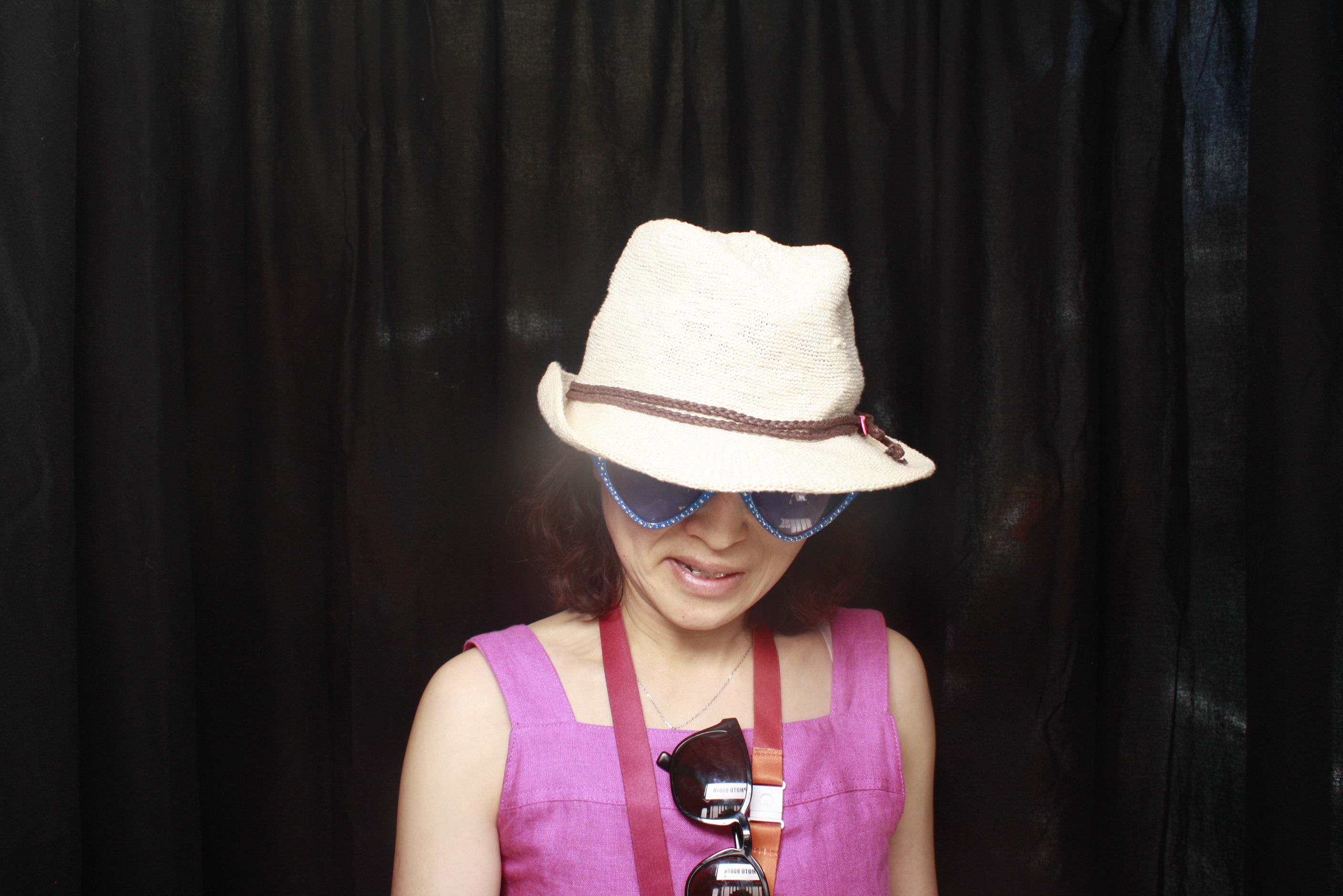 A Chorus Christmas 2024 | View more photos from the event at wgtngallery.classicphotobooths.co.nz/u/wgtncpbgallery/A-Chorus-Christmas-2024