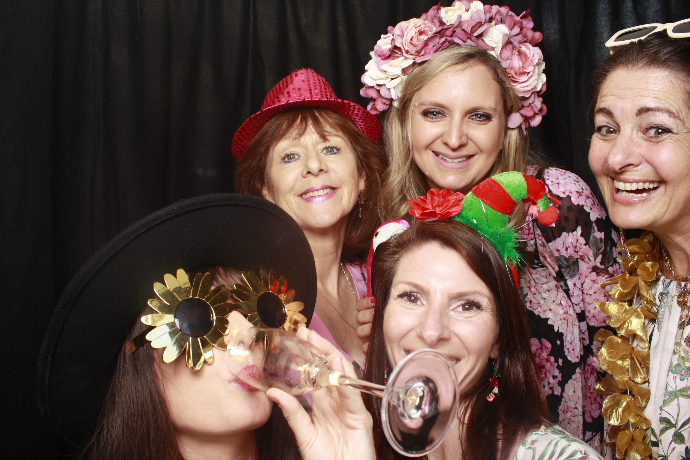 A Chorus Christmas 2024 | View more photos from the event at wgtngallery.classicphotobooths.co.nz/u/wgtncpbgallery/A-Chorus-Christmas-2024