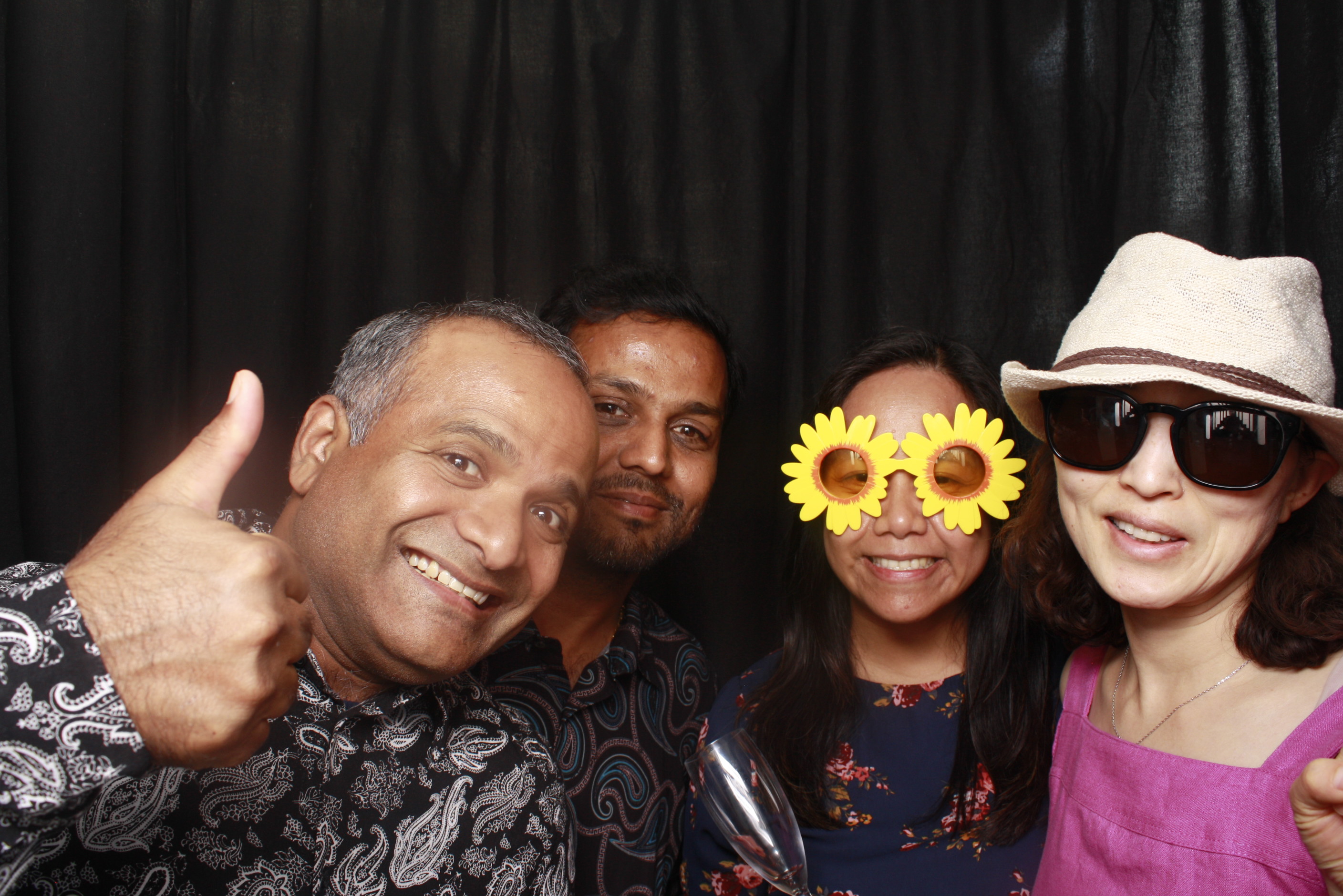 A Chorus Christmas 2024 | View more photos from the event at wgtngallery.classicphotobooths.co.nz/u/wgtncpbgallery/A-Chorus-Christmas-2024