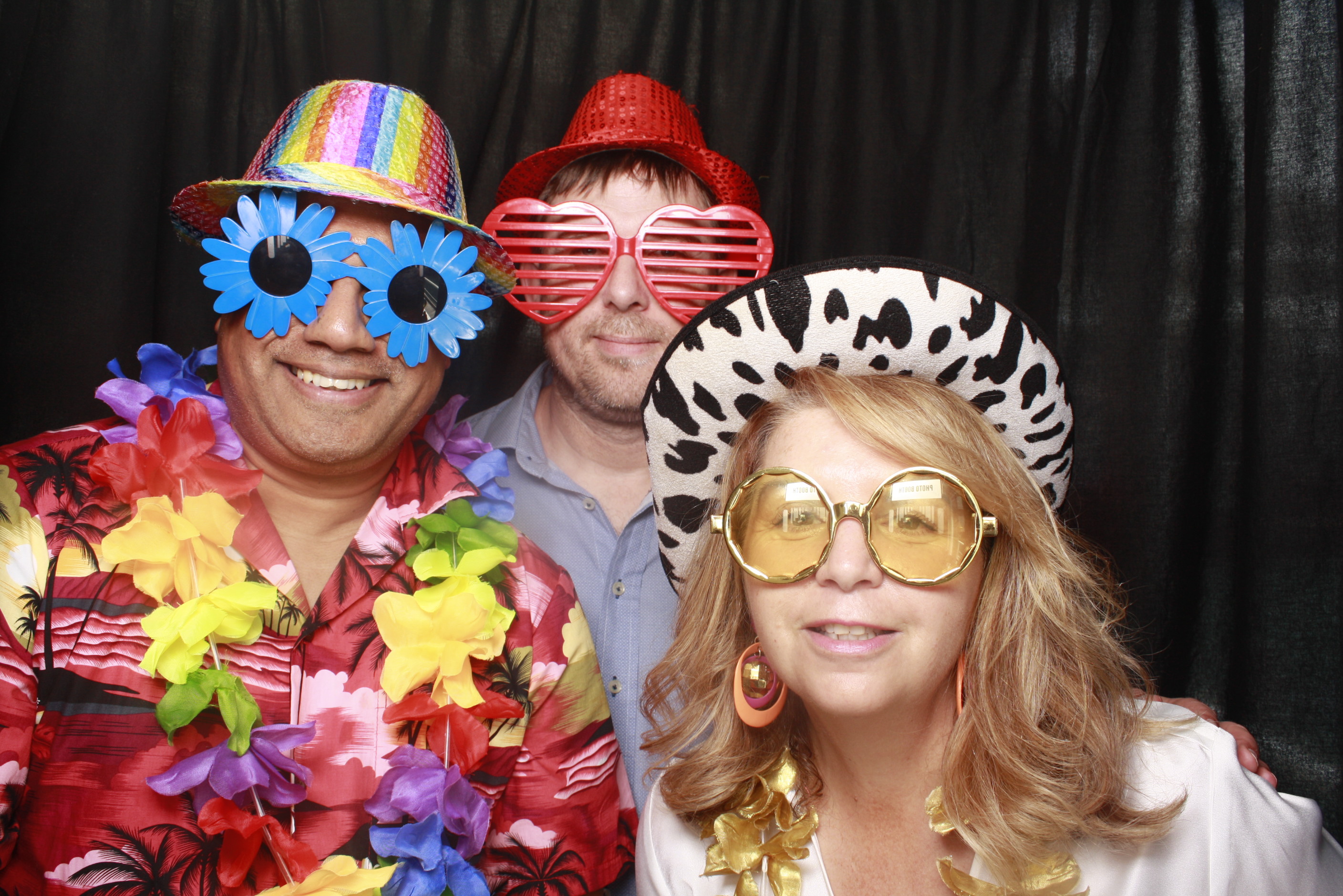 A Chorus Christmas 2024 | View more photos from the event at wgtngallery.classicphotobooths.co.nz/u/wgtncpbgallery/A-Chorus-Christmas-2024