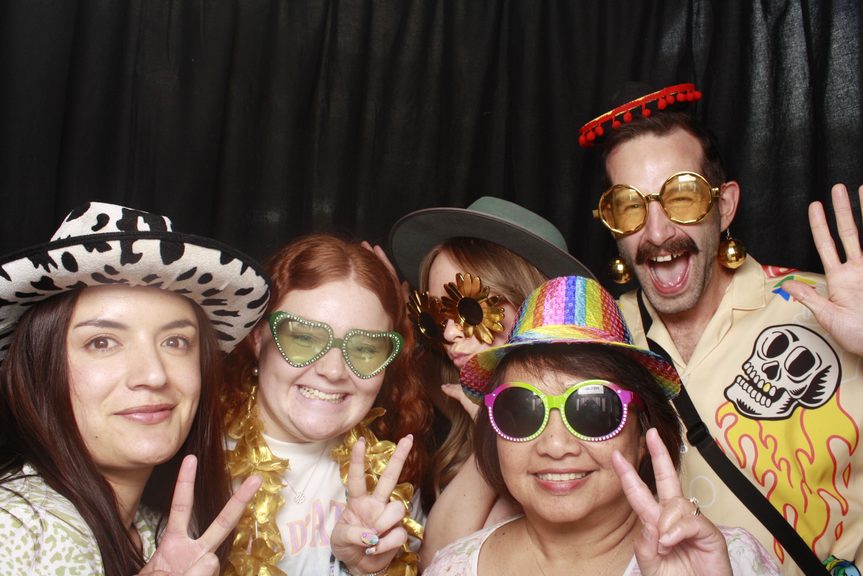 A Chorus Christmas 2024 | View more photos from the event at wgtngallery.classicphotobooths.co.nz/u/wgtncpbgallery/A-Chorus-Christmas-2024