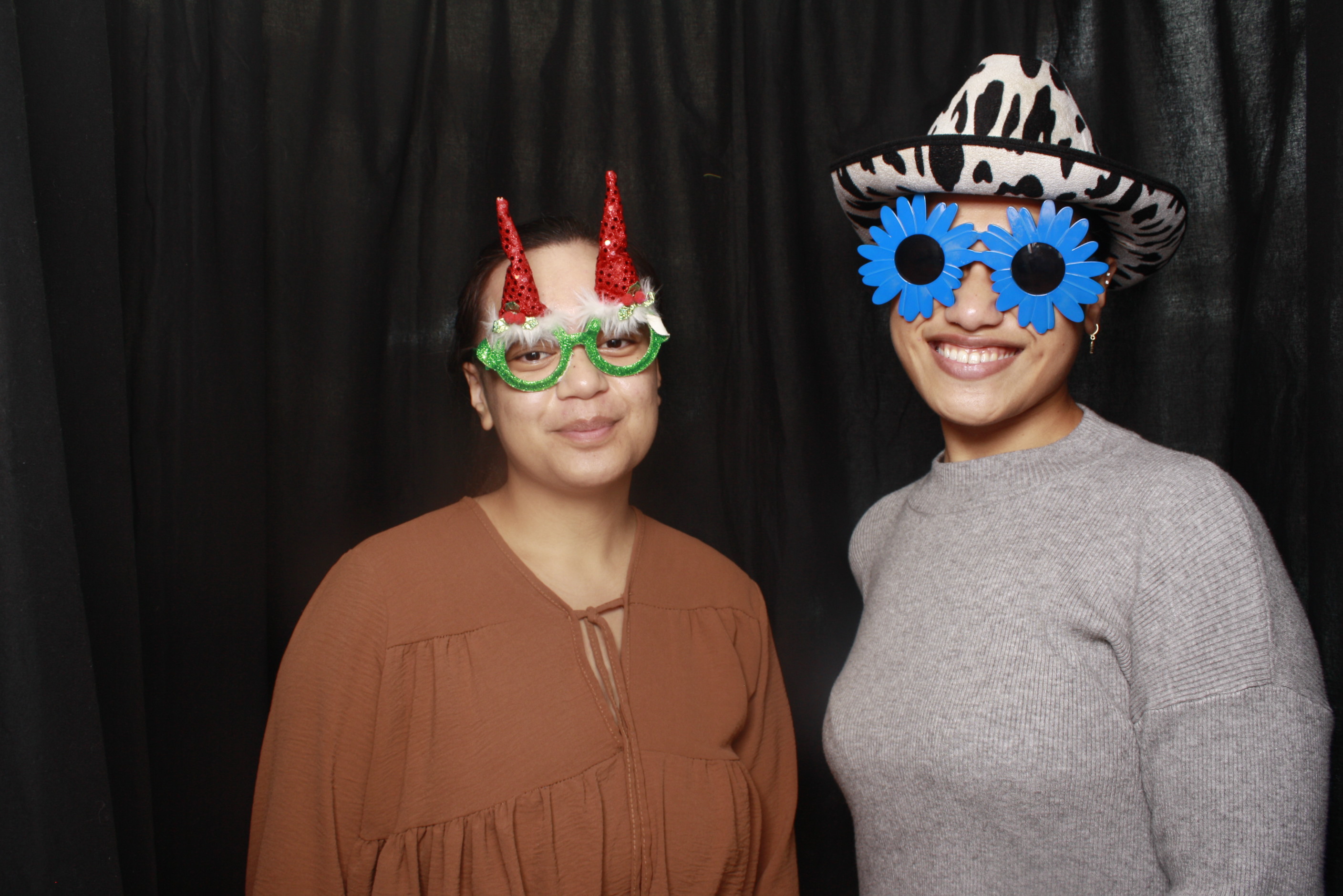 A Chorus Christmas 2024 | View more photos from the event at wgtngallery.classicphotobooths.co.nz/u/wgtncpbgallery/A-Chorus-Christmas-2024