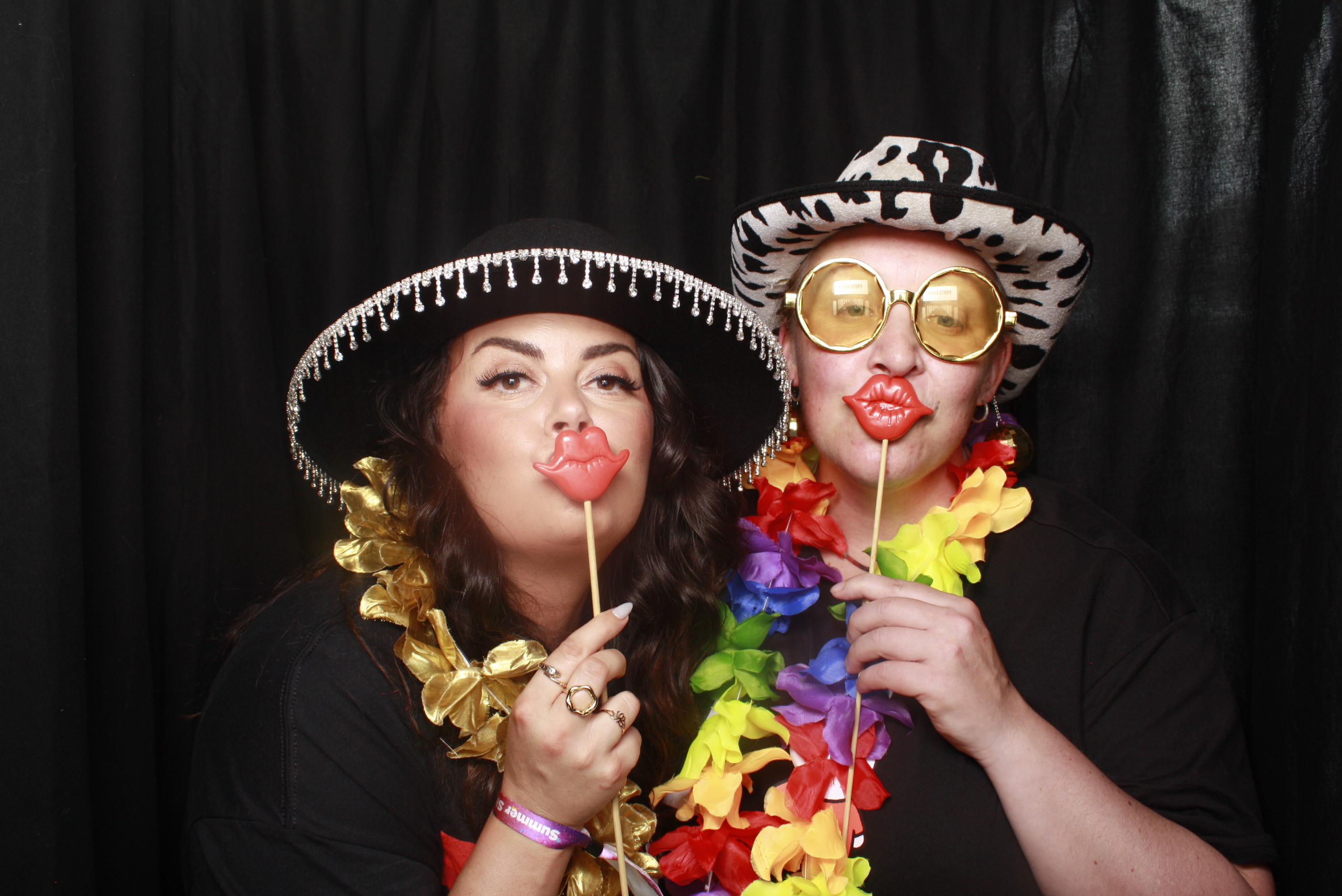 A Chorus Christmas 2024 | View more photos from the event at wgtngallery.classicphotobooths.co.nz/u/wgtncpbgallery/A-Chorus-Christmas-2024