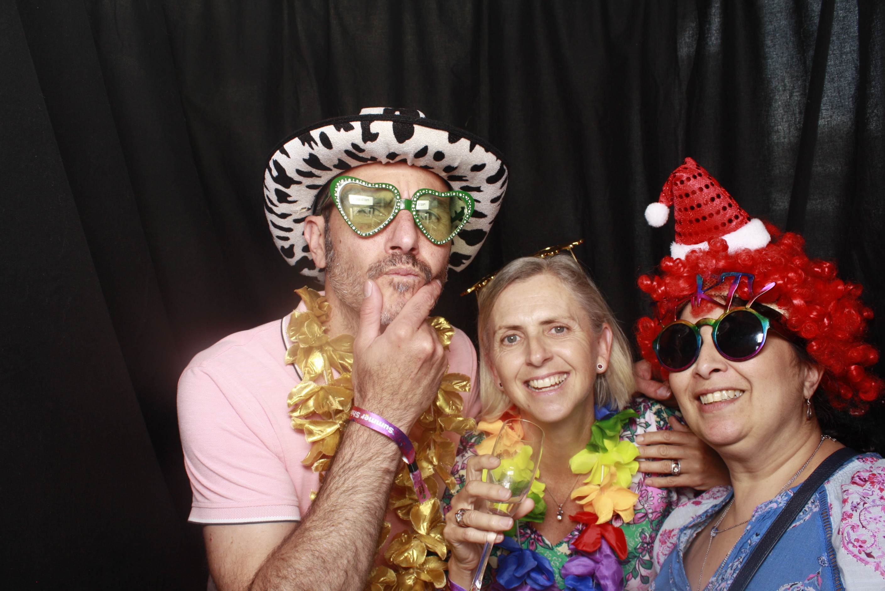 A Chorus Christmas 2024 | View more photos from the event at wgtngallery.classicphotobooths.co.nz/u/wgtncpbgallery/A-Chorus-Christmas-2024