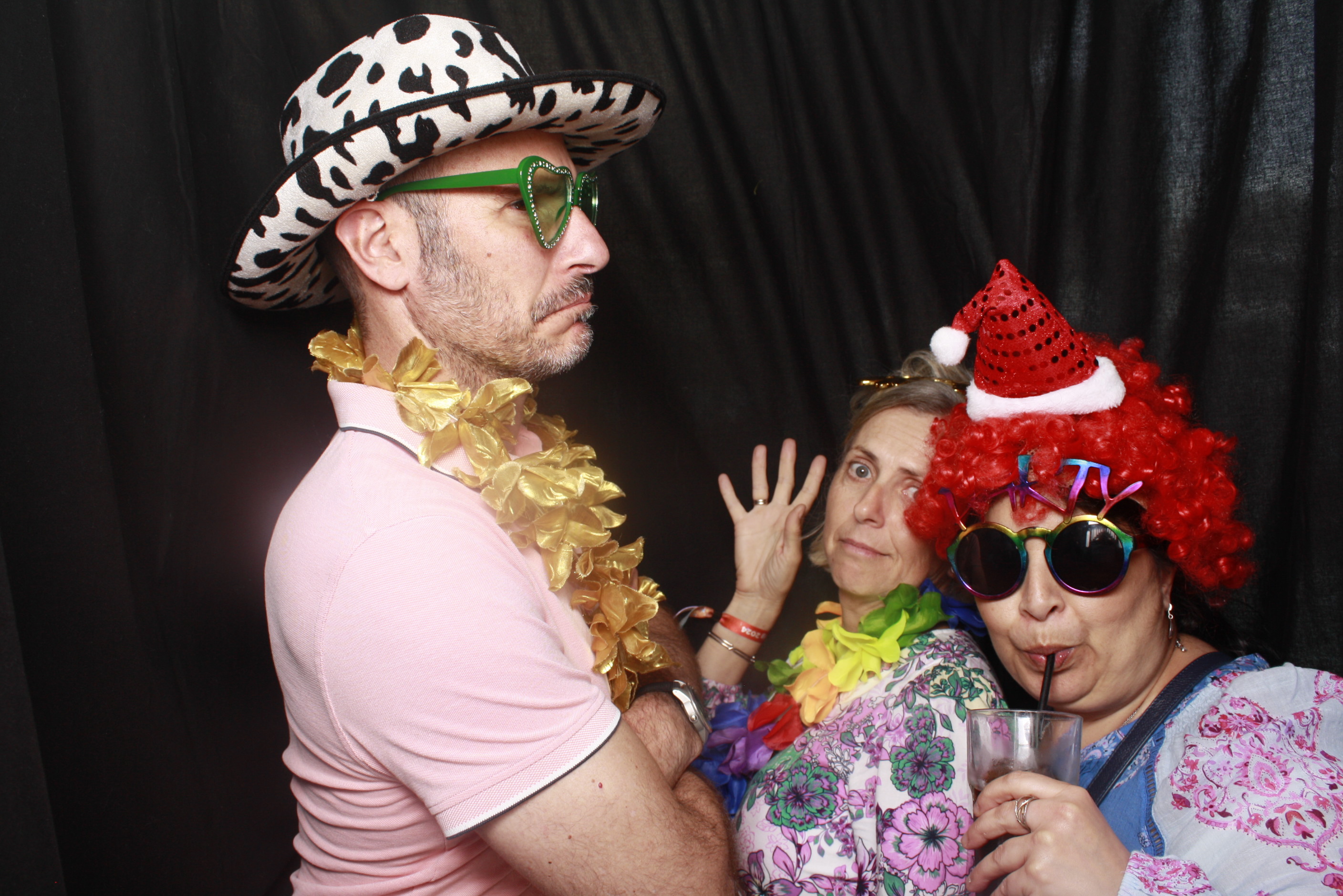 A Chorus Christmas 2024 | View more photos from the event at wgtngallery.classicphotobooths.co.nz/u/wgtncpbgallery/A-Chorus-Christmas-2024