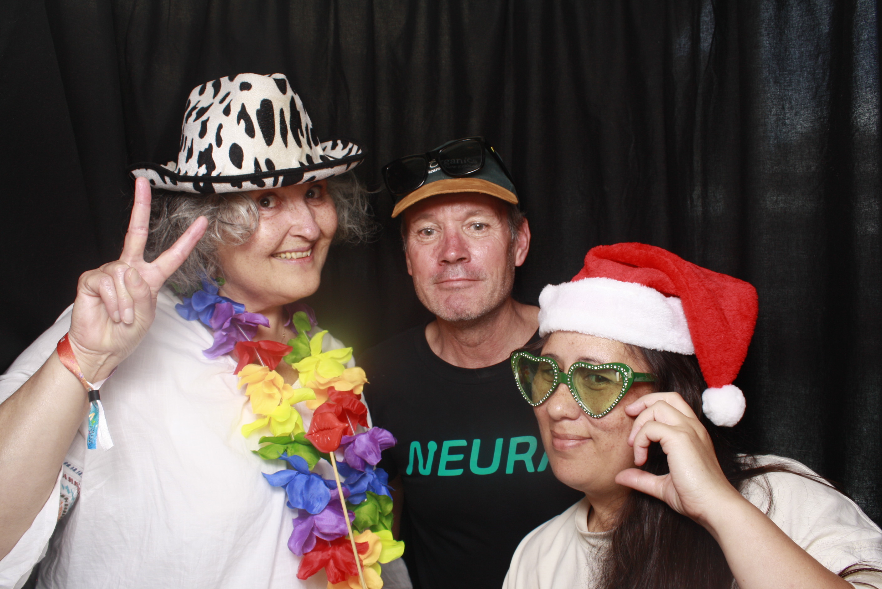 A Chorus Christmas 2024 | View more photos from the event at wgtngallery.classicphotobooths.co.nz/u/wgtncpbgallery/A-Chorus-Christmas-2024