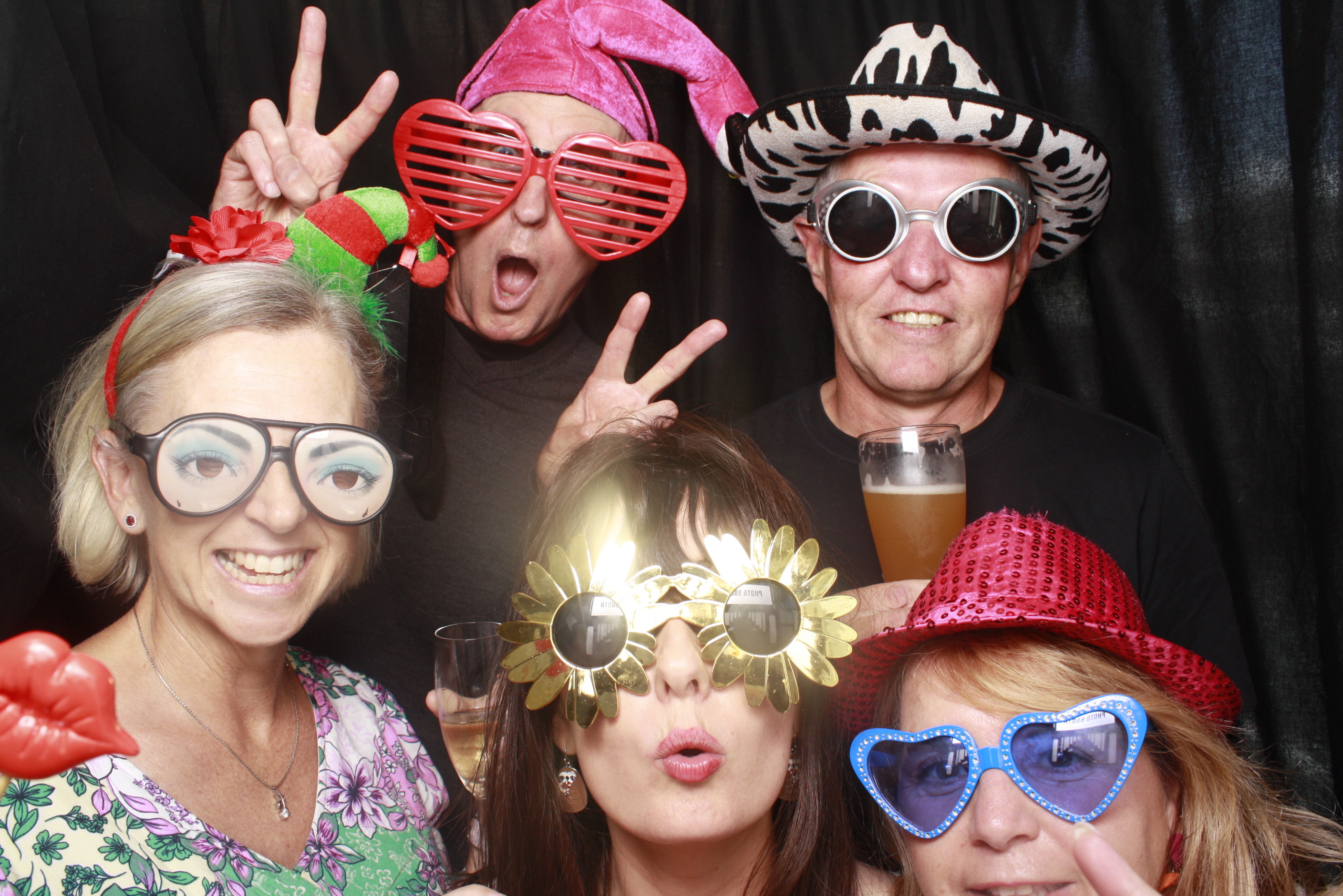 A Chorus Christmas 2024 | View more photos from the event at wgtngallery.classicphotobooths.co.nz/u/wgtncpbgallery/A-Chorus-Christmas-2024