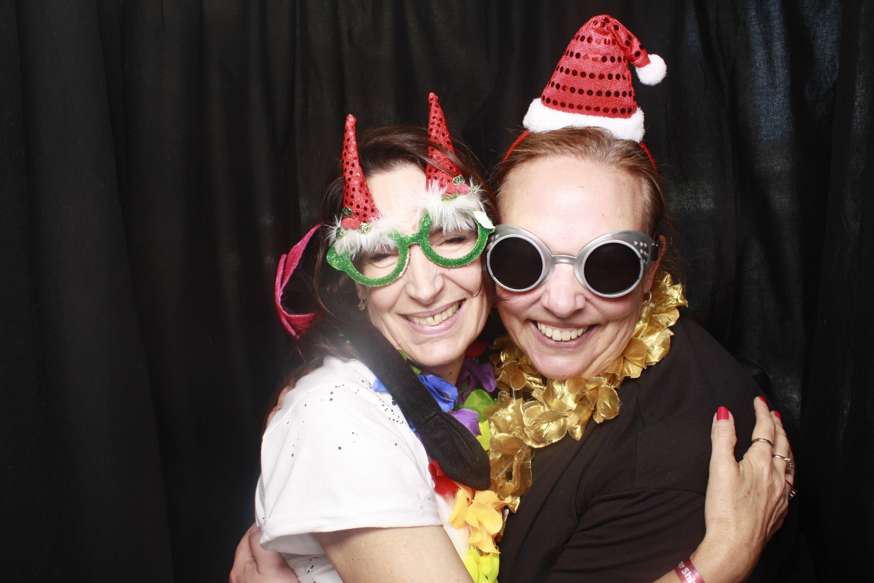 A Chorus Christmas 2024 | View more photos from the event at wgtngallery.classicphotobooths.co.nz/u/wgtncpbgallery/A-Chorus-Christmas-2024