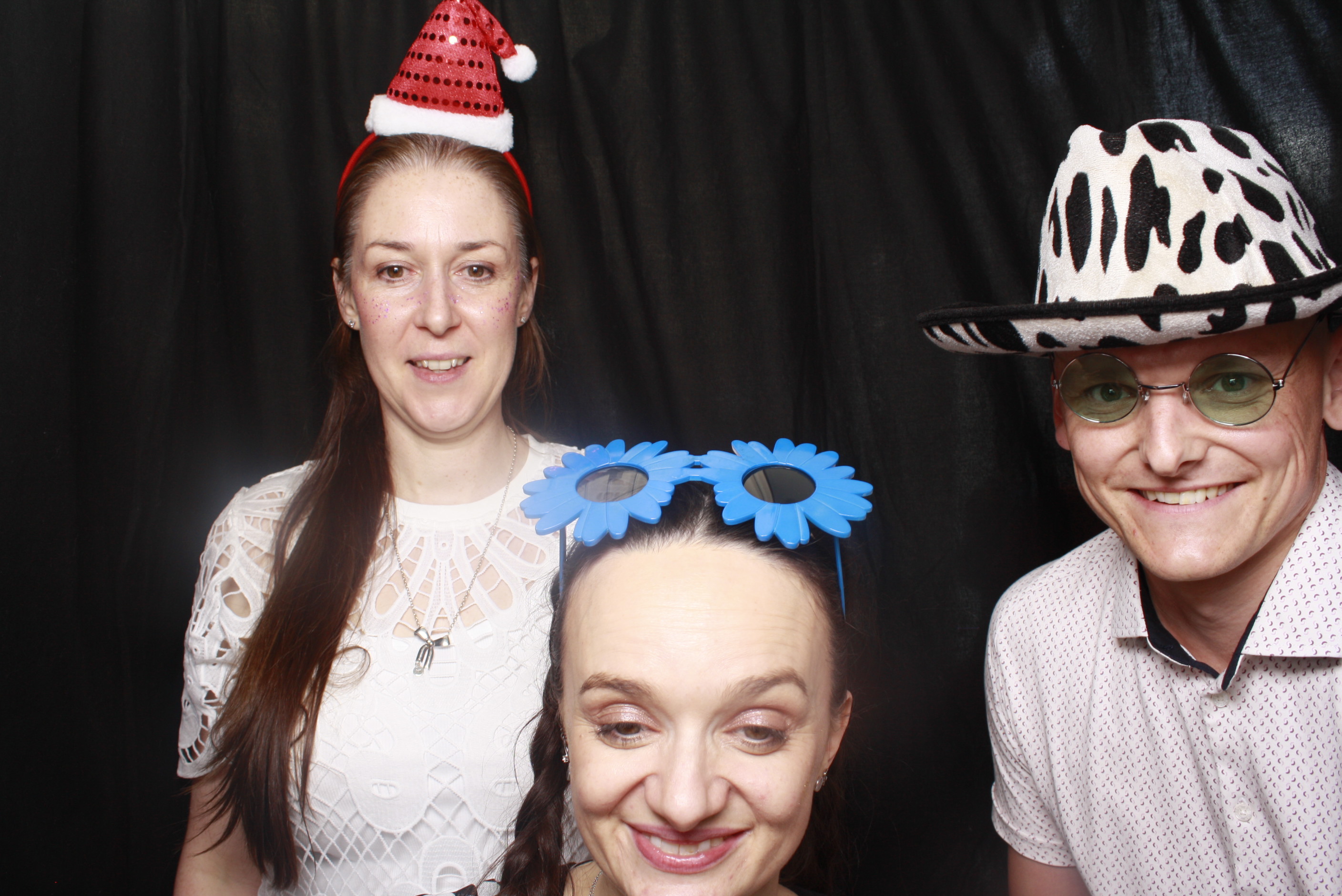 A Chorus Christmas 2024 | View more photos from the event at wgtngallery.classicphotobooths.co.nz/u/wgtncpbgallery/A-Chorus-Christmas-2024