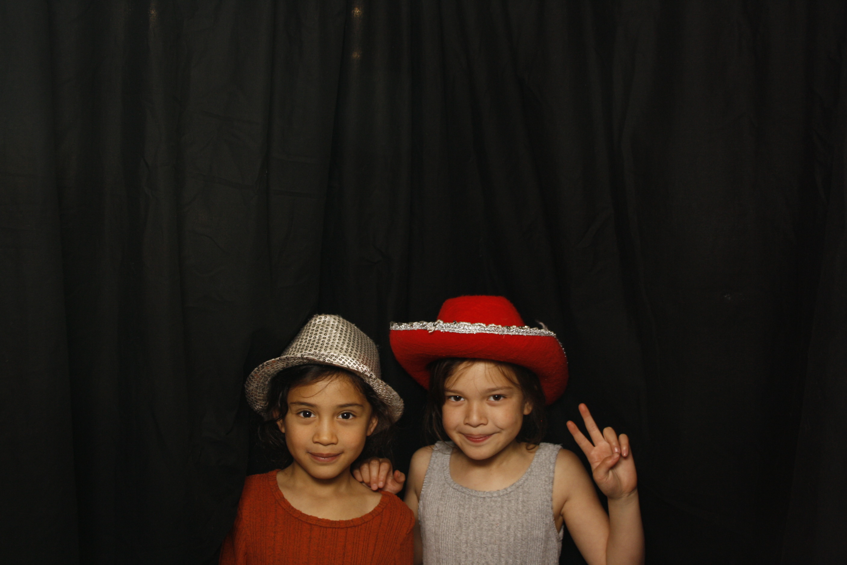 CentrePort Kids Christmas Party 2024 | View more photos from the event at wgtngallery.classicphotobooths.co.nz/u/wgtncpbgallery/CentrePort-Kids-Christmas-Party-2024