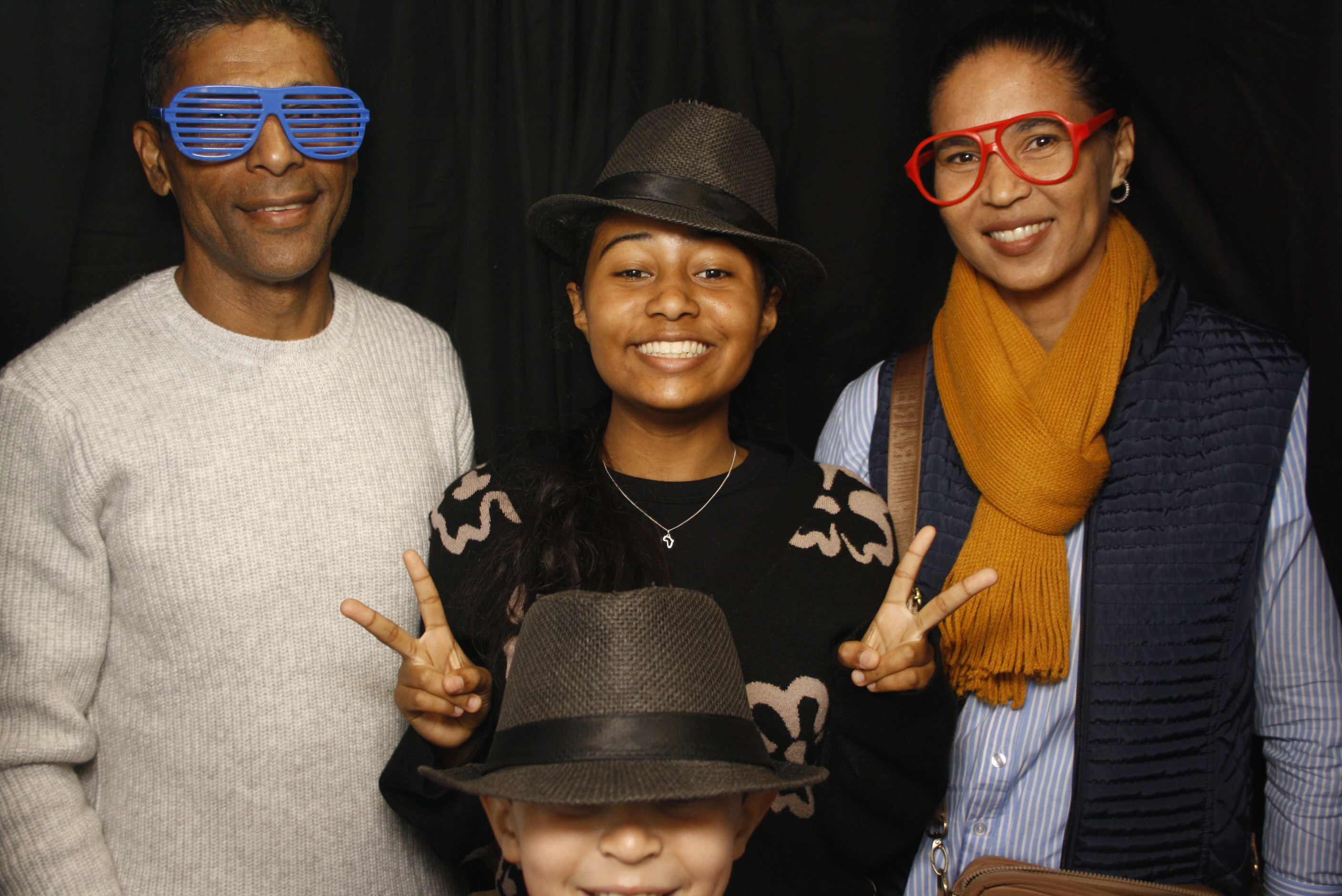 CentrePort Kids Christmas Party 2024 | View more photos from the event at wgtngallery.classicphotobooths.co.nz/u/wgtncpbgallery/CentrePort-Kids-Christmas-Party-2024