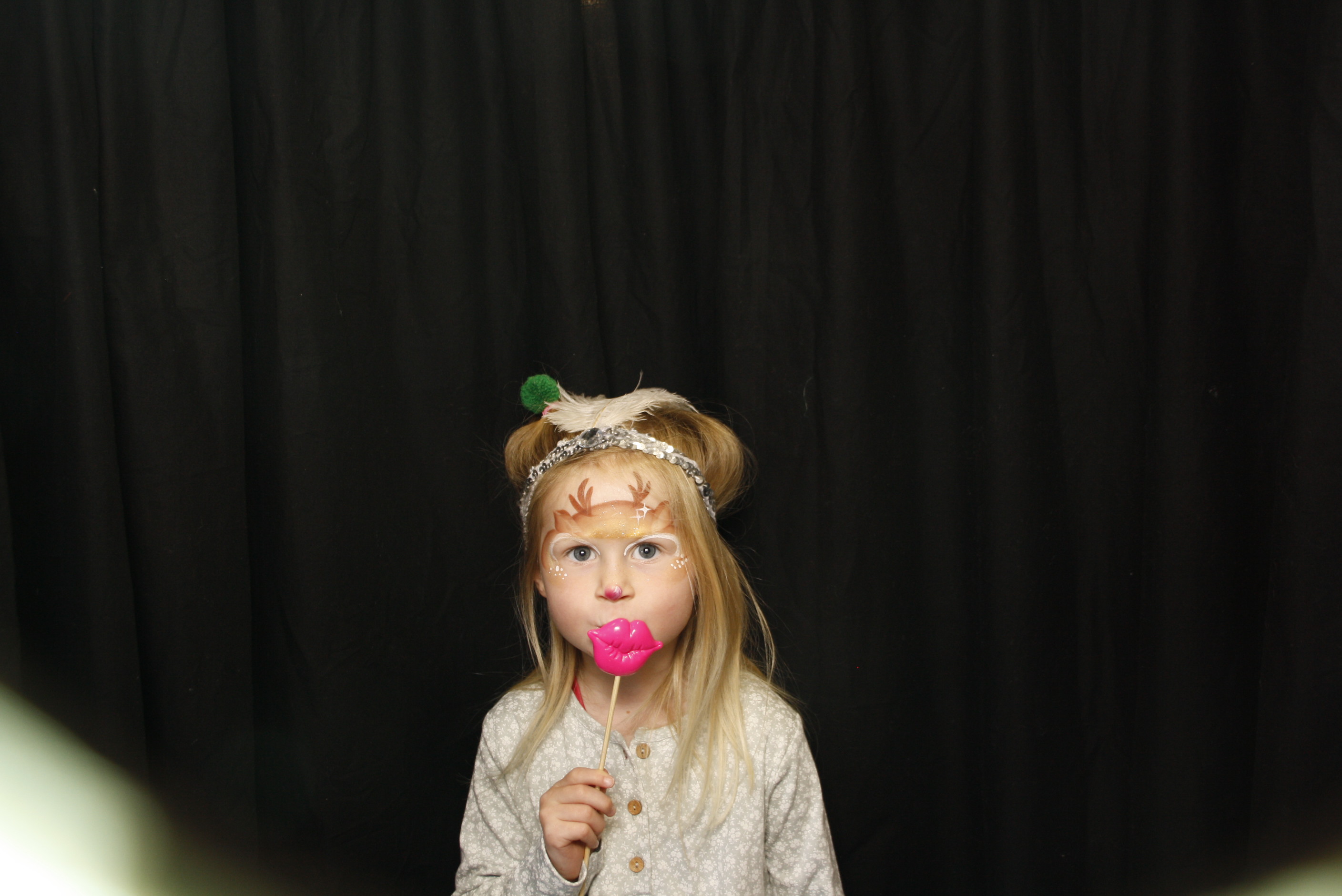 CentrePort Kids Christmas Party 2024 | View more photos from the event at wgtngallery.classicphotobooths.co.nz/u/wgtncpbgallery/CentrePort-Kids-Christmas-Party-2024