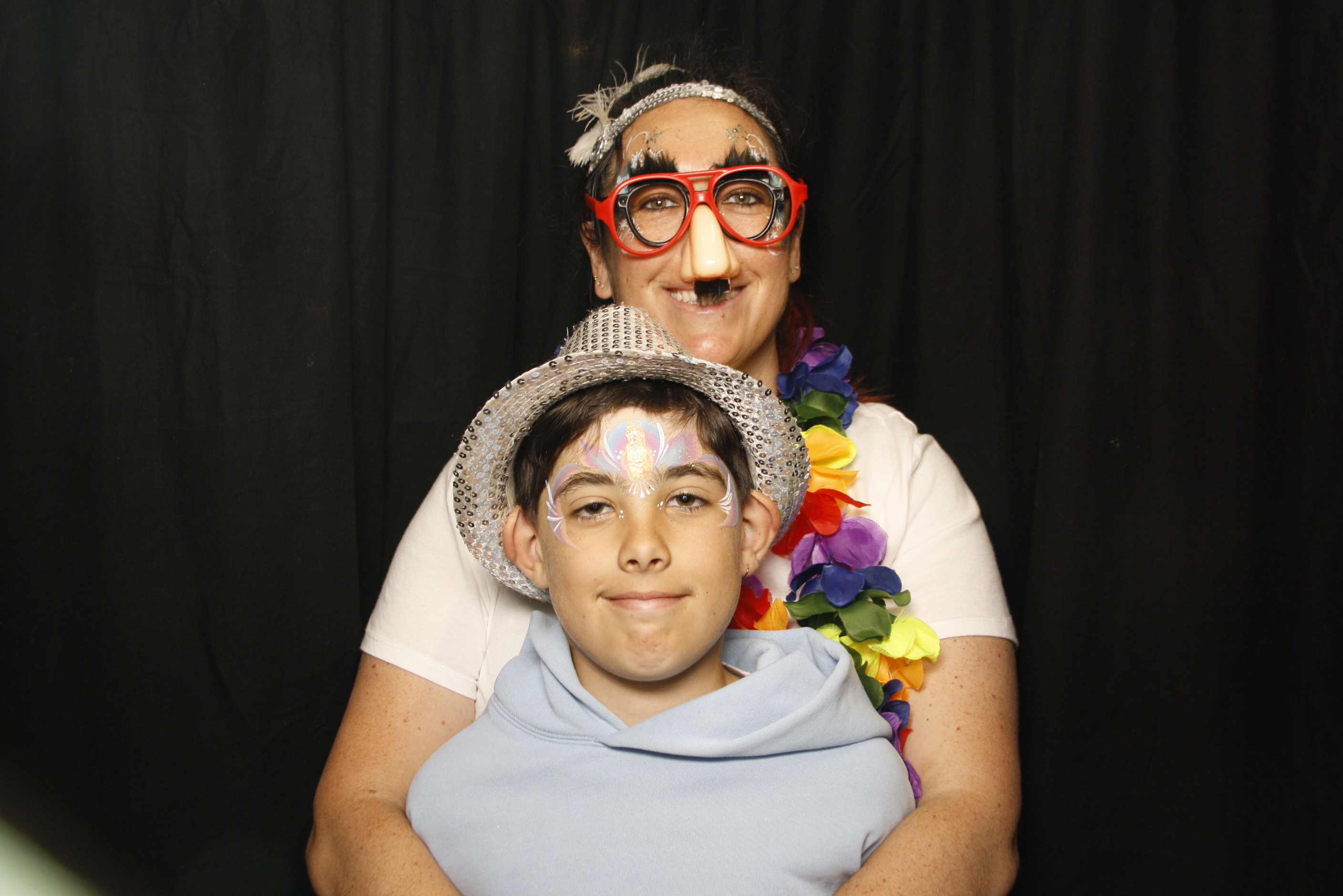 CentrePort Kids Christmas Party 2024 | View more photos from the event at wgtngallery.classicphotobooths.co.nz/u/wgtncpbgallery/CentrePort-Kids-Christmas-Party-2024