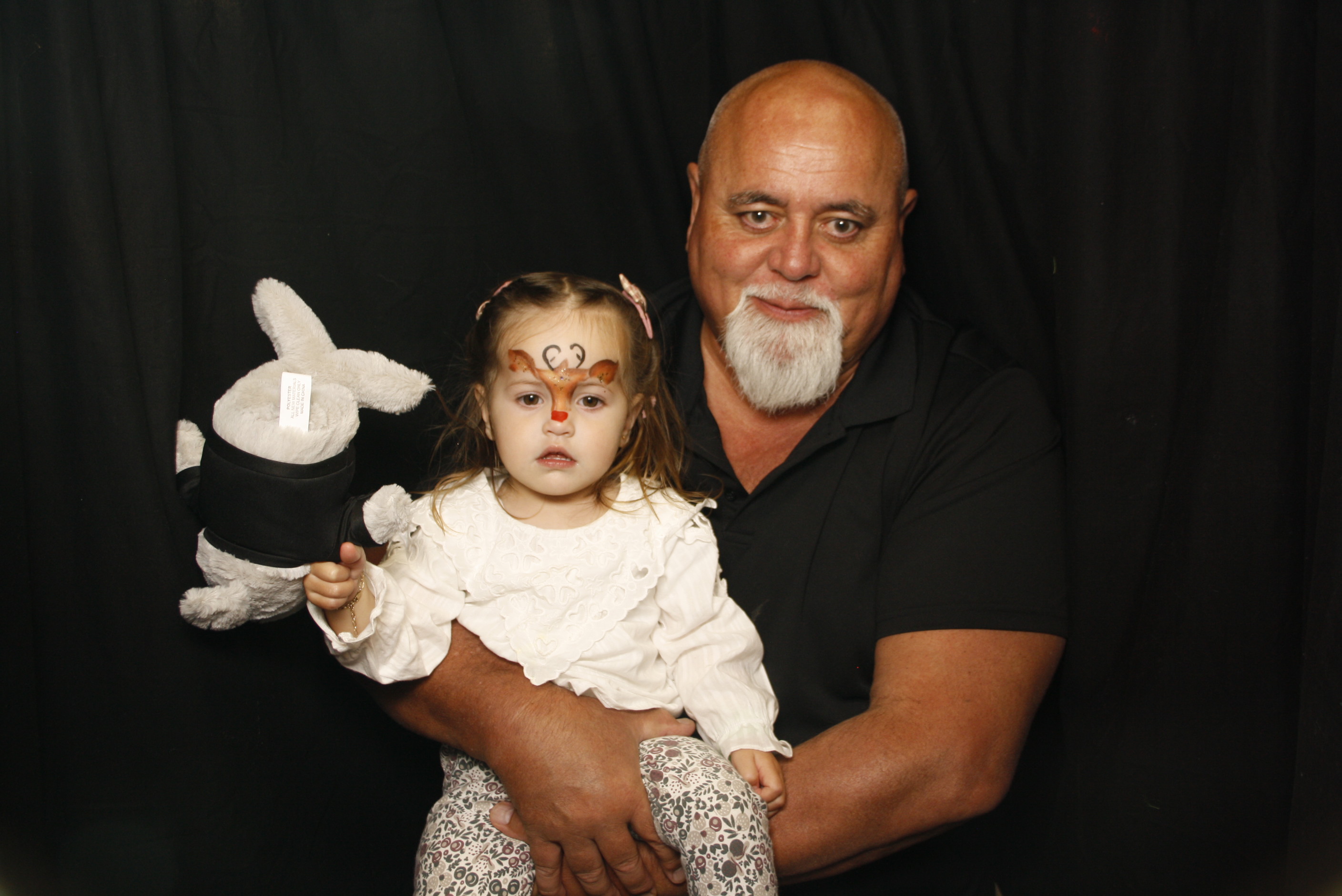 CentrePort Kids Christmas Party 2024 | View more photos from the event at wgtngallery.classicphotobooths.co.nz/u/wgtncpbgallery/CentrePort-Kids-Christmas-Party-2024