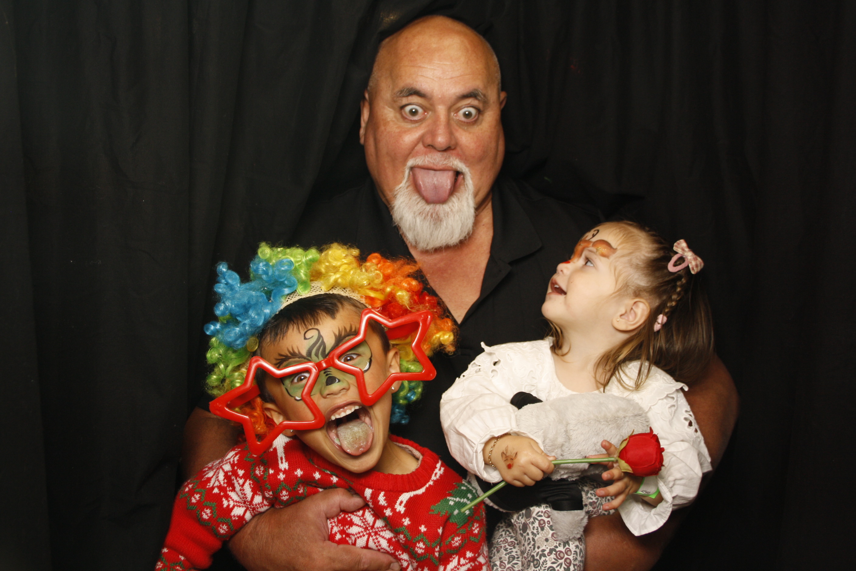 CentrePort Kids Christmas Party 2024 | View more photos from the event at wgtngallery.classicphotobooths.co.nz/u/wgtncpbgallery/CentrePort-Kids-Christmas-Party-2024