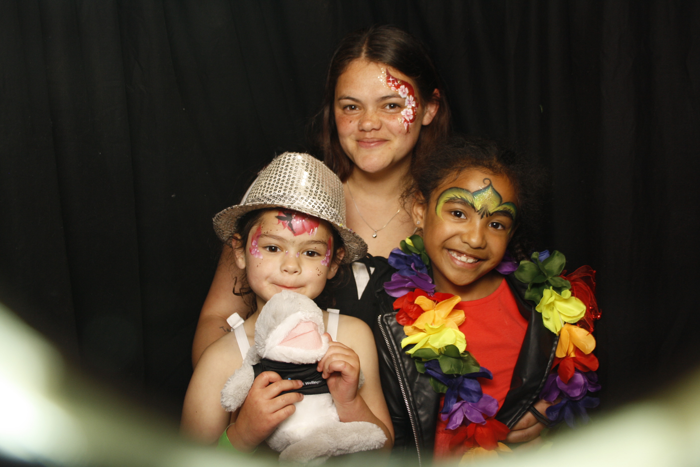 CentrePort Kids Christmas Party 2024 | View more photos from the event at wgtngallery.classicphotobooths.co.nz/u/wgtncpbgallery/CentrePort-Kids-Christmas-Party-2024