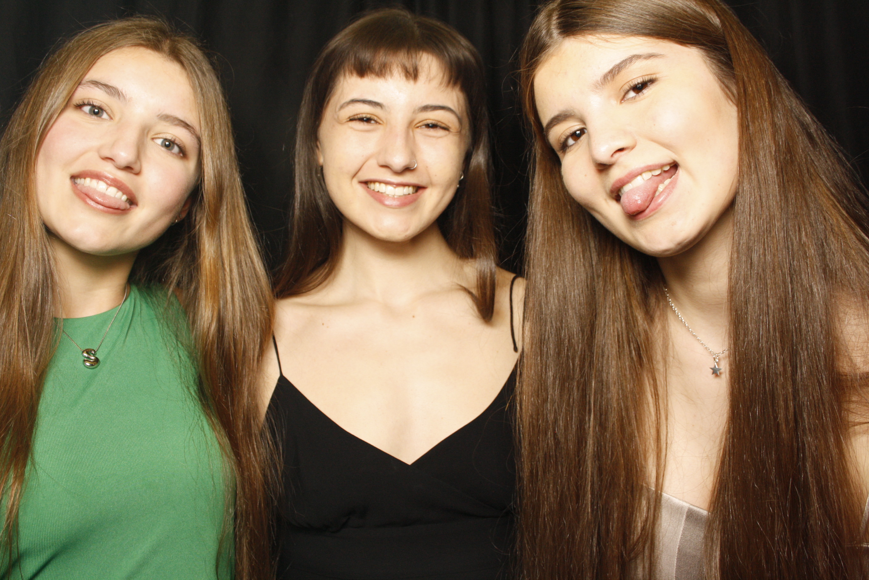 Freya's 21st ... 2024 | View more photos from the event at wgtngallery.classicphotobooths.co.nz/u/wgtncpbgallery/Freyas-21st-2024