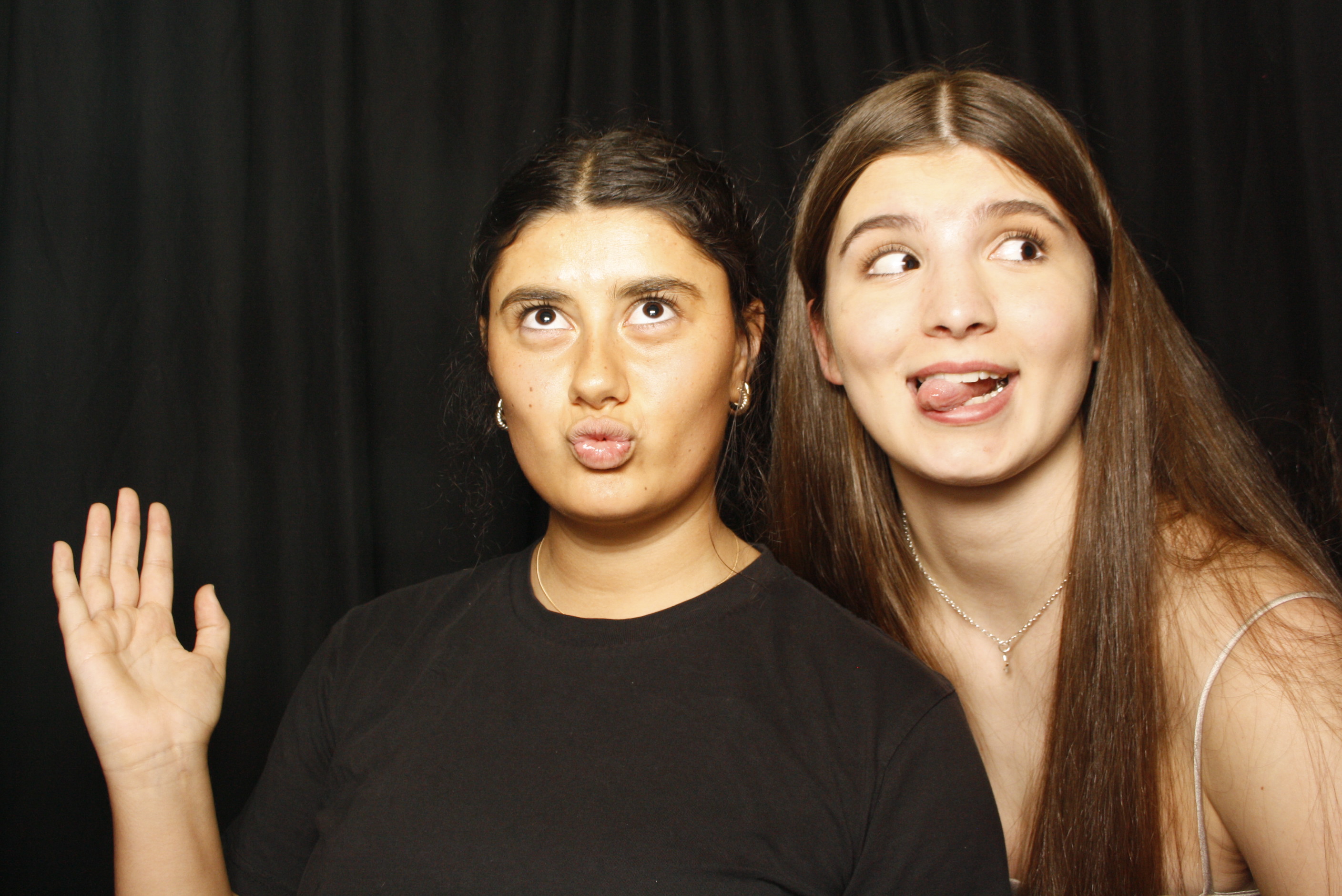 Freya's 21st ... 2024 | View more photos from the event at wgtngallery.classicphotobooths.co.nz/u/wgtncpbgallery/Freyas-21st-2024