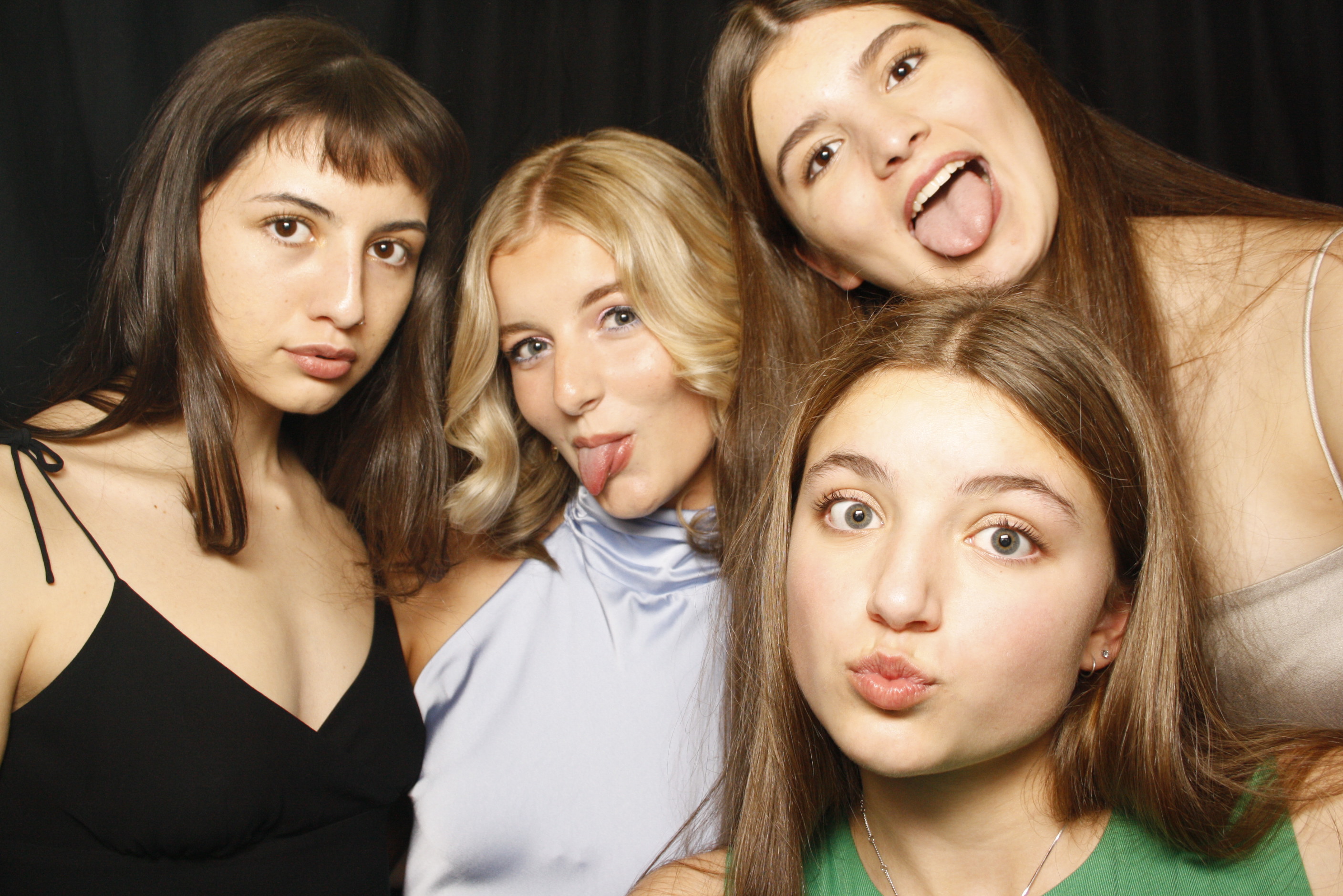 Freya's 21st ... 2024 | View more photos from the event at wgtngallery.classicphotobooths.co.nz/u/wgtncpbgallery/Freyas-21st-2024