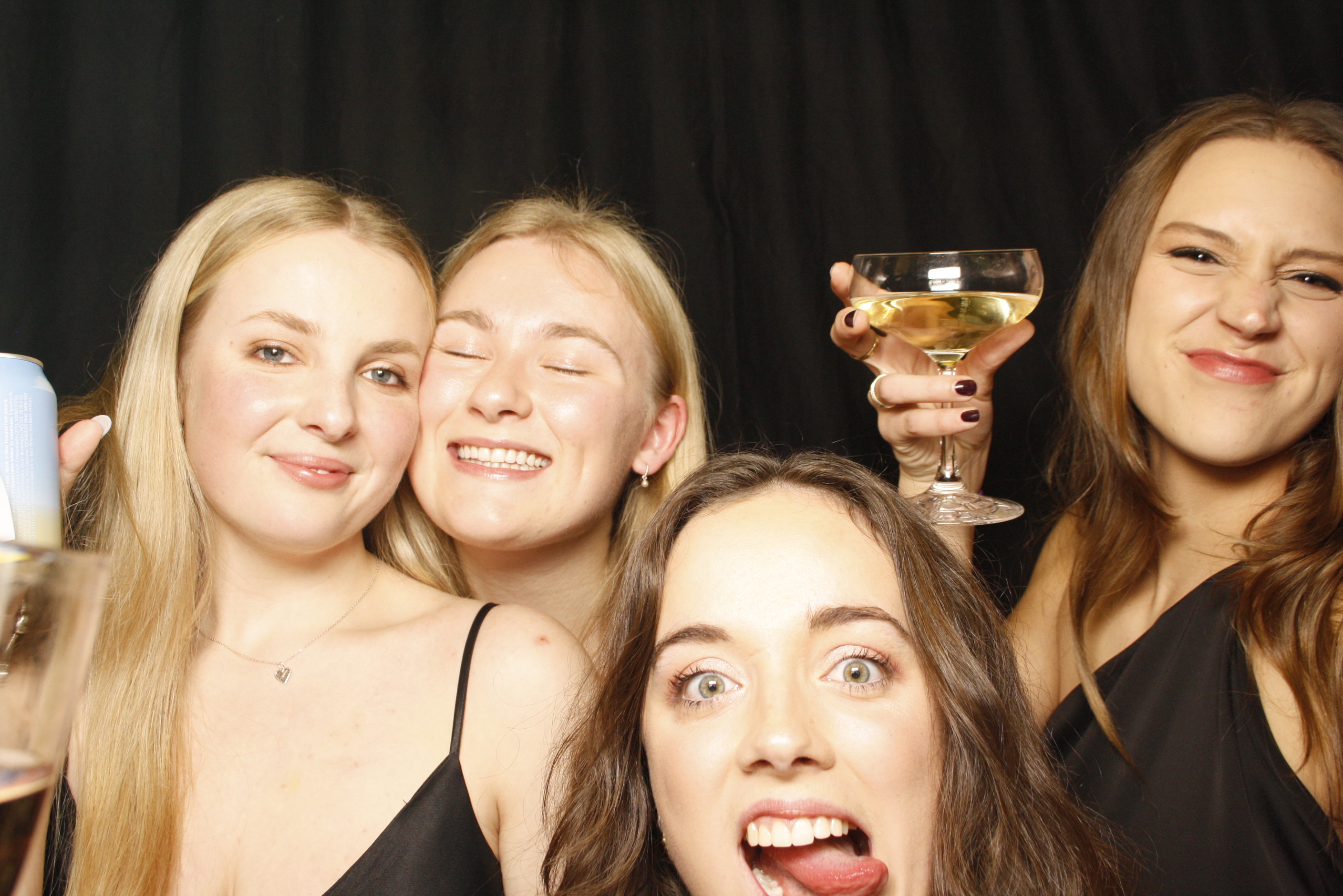 Freya's 21st ... 2024 | View more photos from the event at wgtngallery.classicphotobooths.co.nz/u/wgtncpbgallery/Freyas-21st-2024