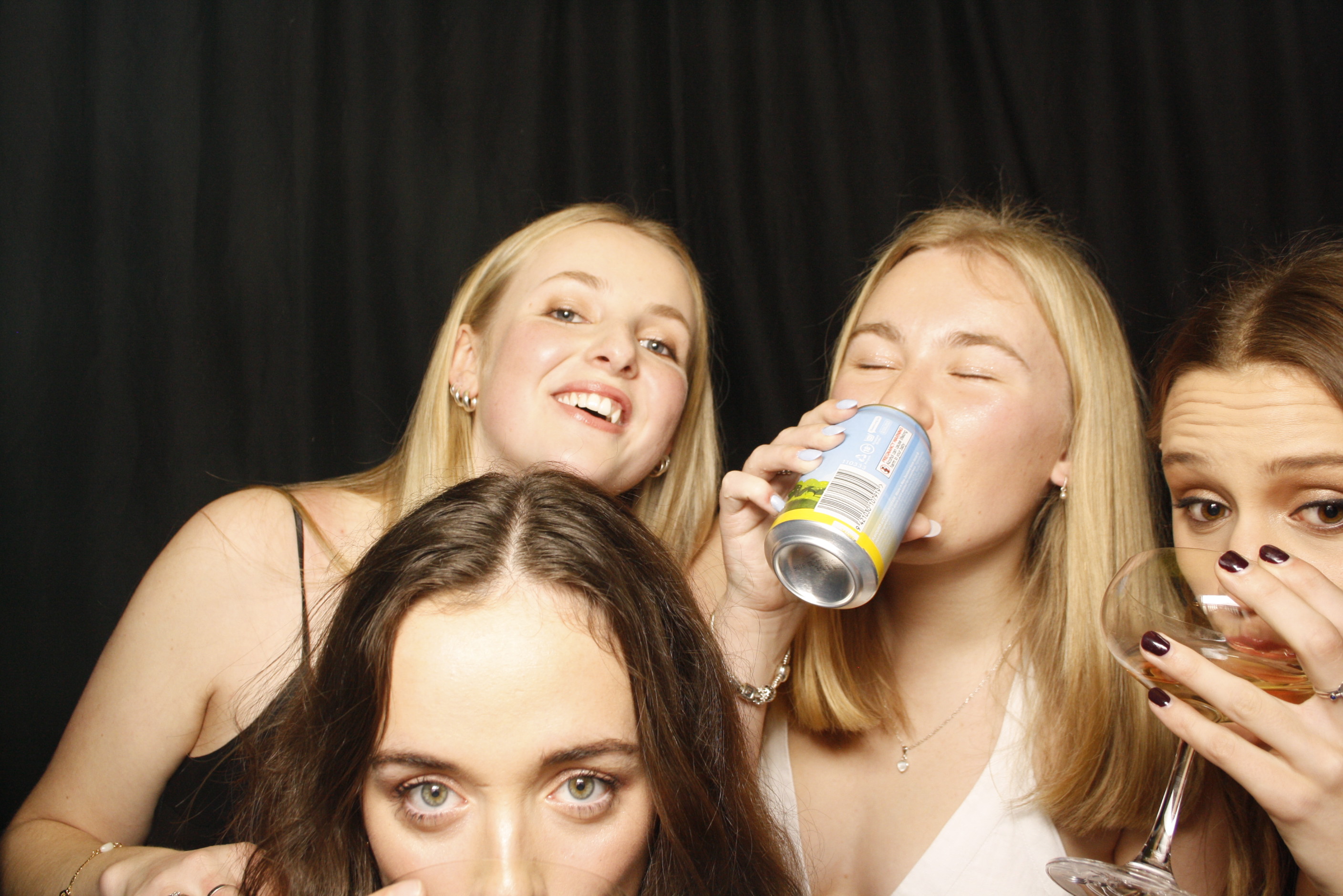 Freya's 21st ... 2024 | View more photos from the event at wgtngallery.classicphotobooths.co.nz/u/wgtncpbgallery/Freyas-21st-2024