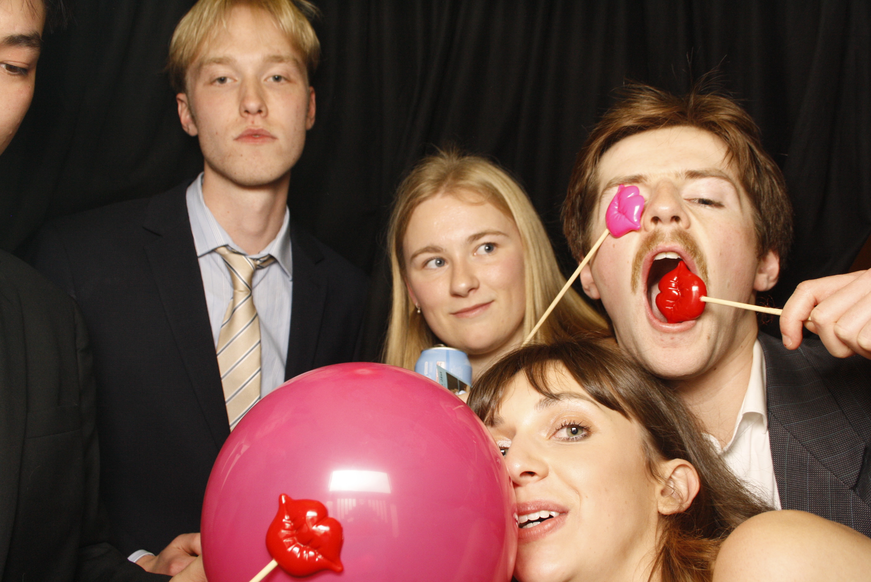 Freya's 21st ... 2024 | View more photos from the event at wgtngallery.classicphotobooths.co.nz/u/wgtncpbgallery/Freyas-21st-2024