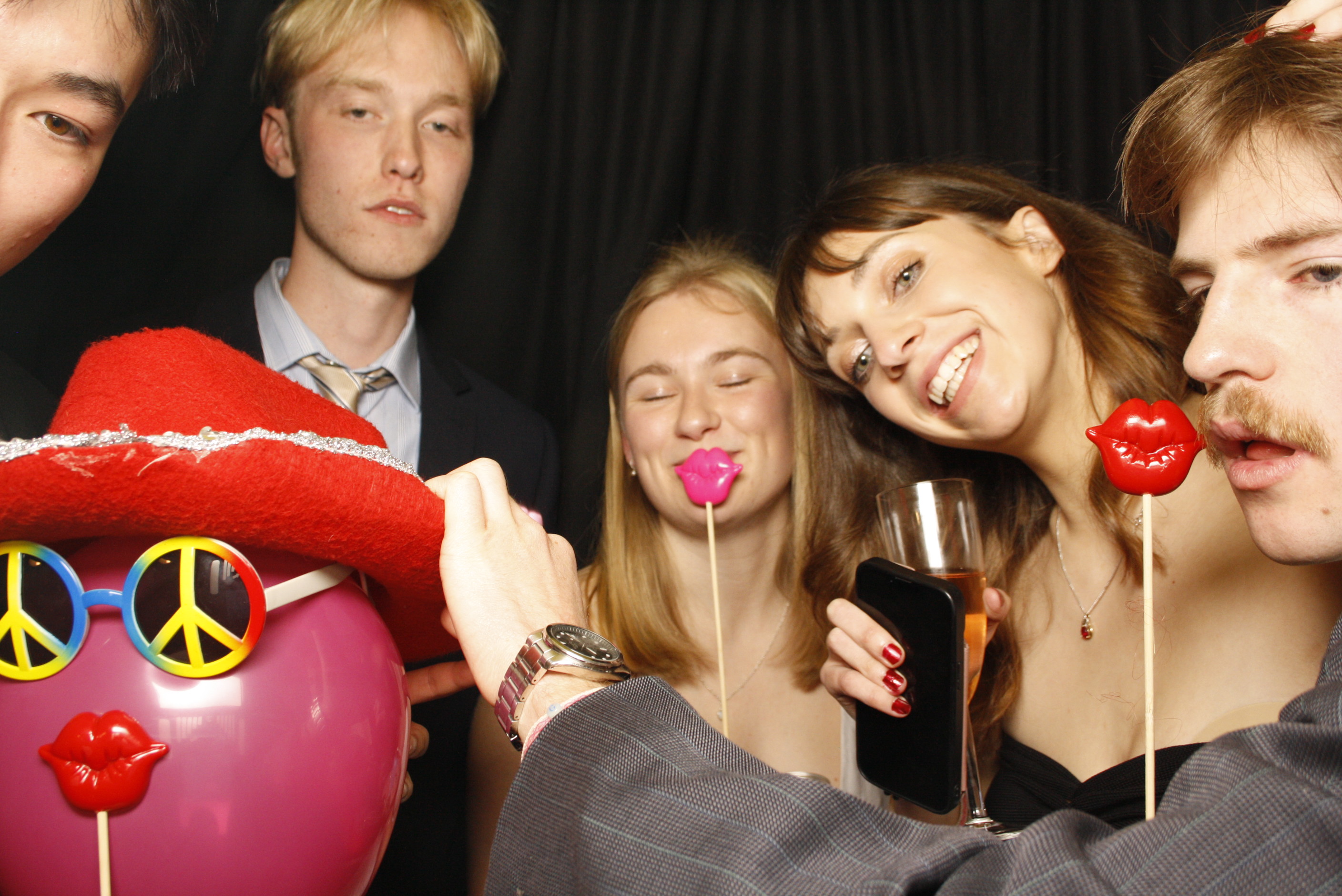 Freya's 21st ... 2024 | View more photos from the event at wgtngallery.classicphotobooths.co.nz/u/wgtncpbgallery/Freyas-21st-2024