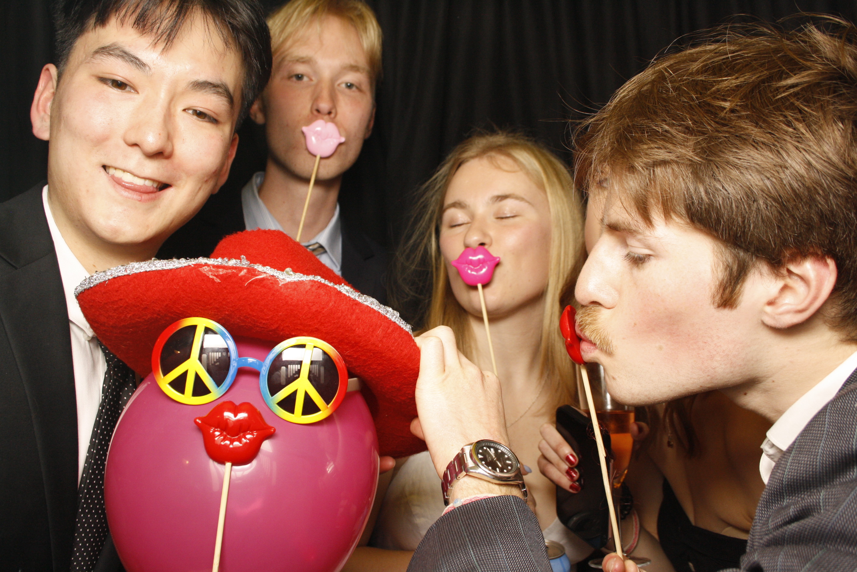 Freya's 21st ... 2024 | View more photos from the event at wgtngallery.classicphotobooths.co.nz/u/wgtncpbgallery/Freyas-21st-2024