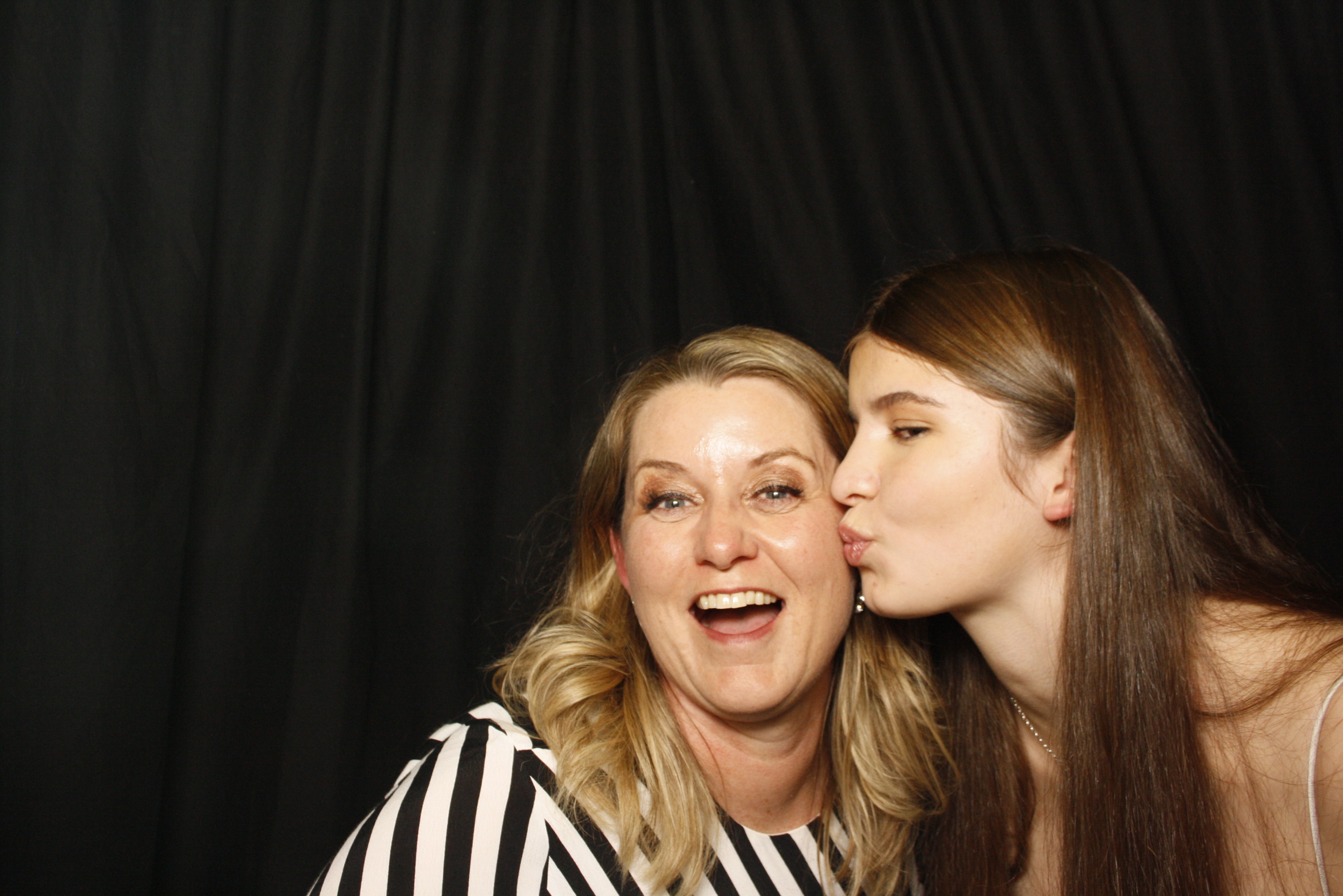 Freya's 21st ... 2024 | View more photos from the event at wgtngallery.classicphotobooths.co.nz/u/wgtncpbgallery/Freyas-21st-2024