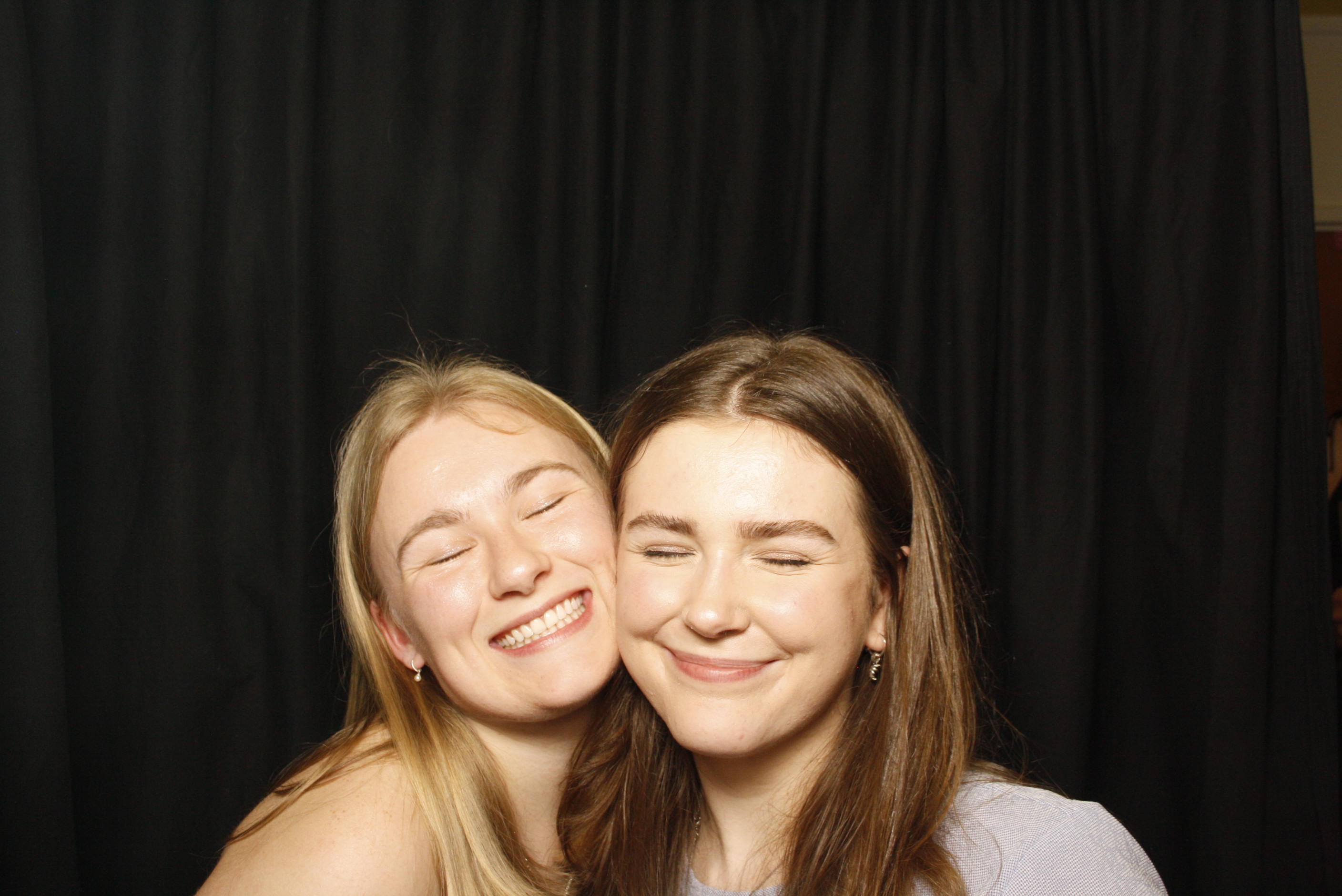 Freya's 21st ... 2024 | View more photos from the event at wgtngallery.classicphotobooths.co.nz/u/wgtncpbgallery/Freyas-21st-2024