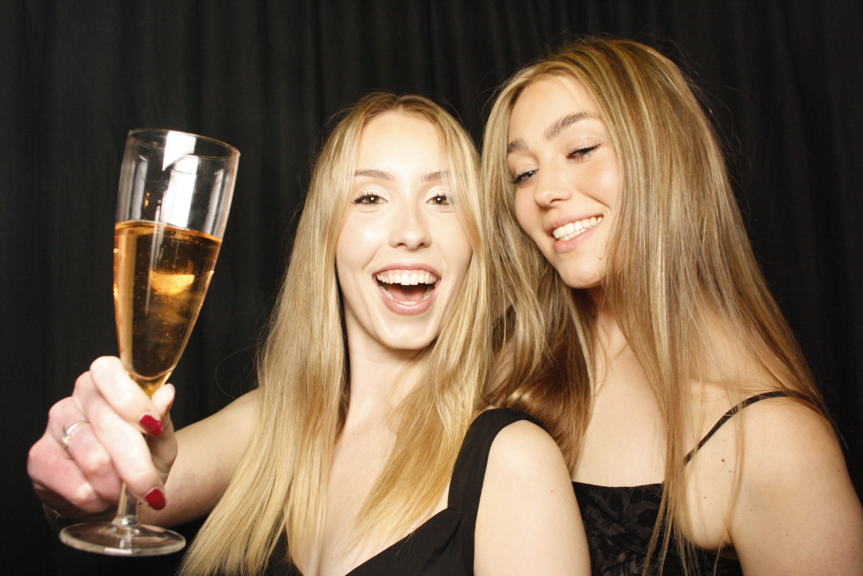 Freya's 21st ... 2024 | View more photos from the event at wgtngallery.classicphotobooths.co.nz/u/wgtncpbgallery/Freyas-21st-2024