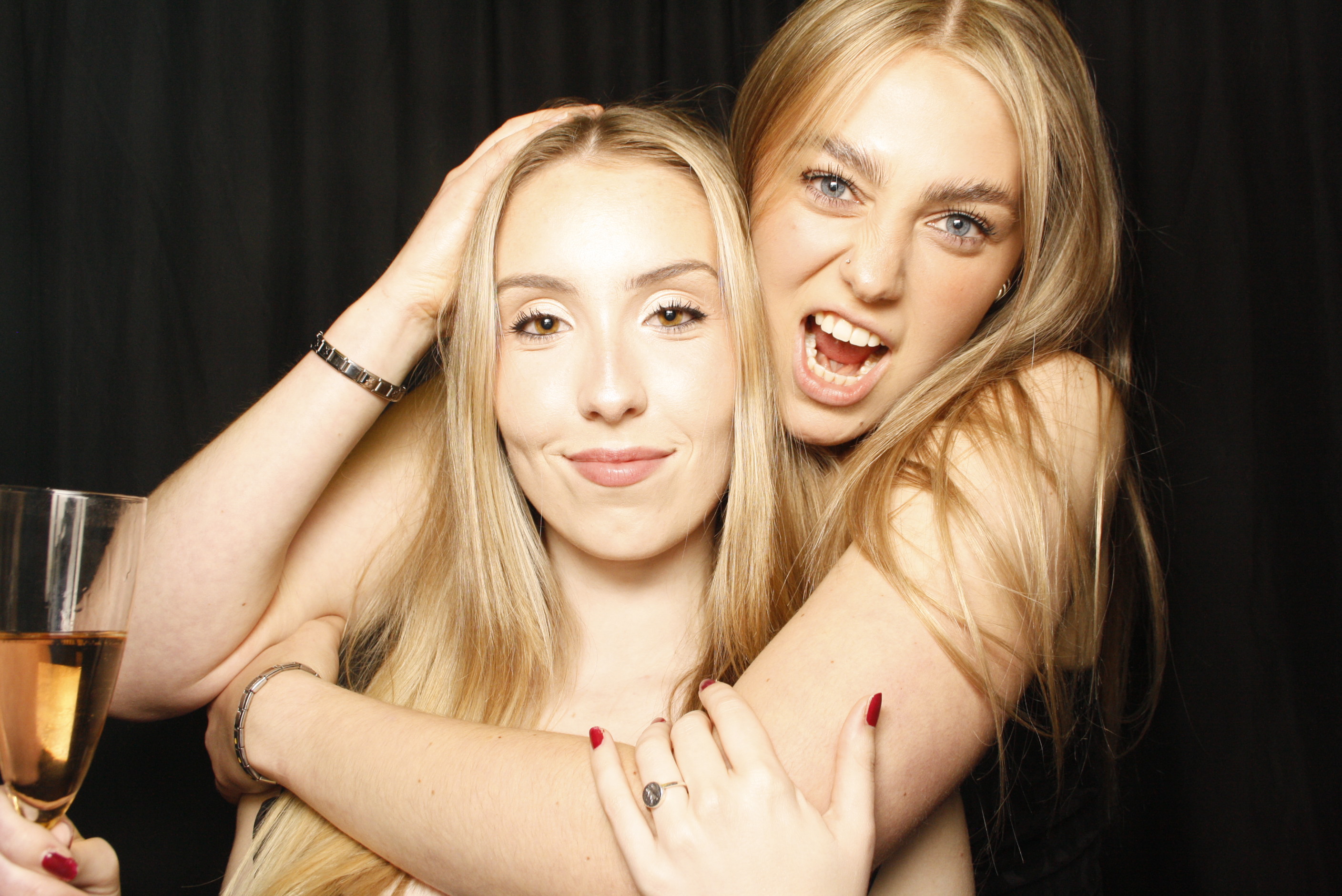 Freya's 21st ... 2024 | View more photos from the event at wgtngallery.classicphotobooths.co.nz/u/wgtncpbgallery/Freyas-21st-2024