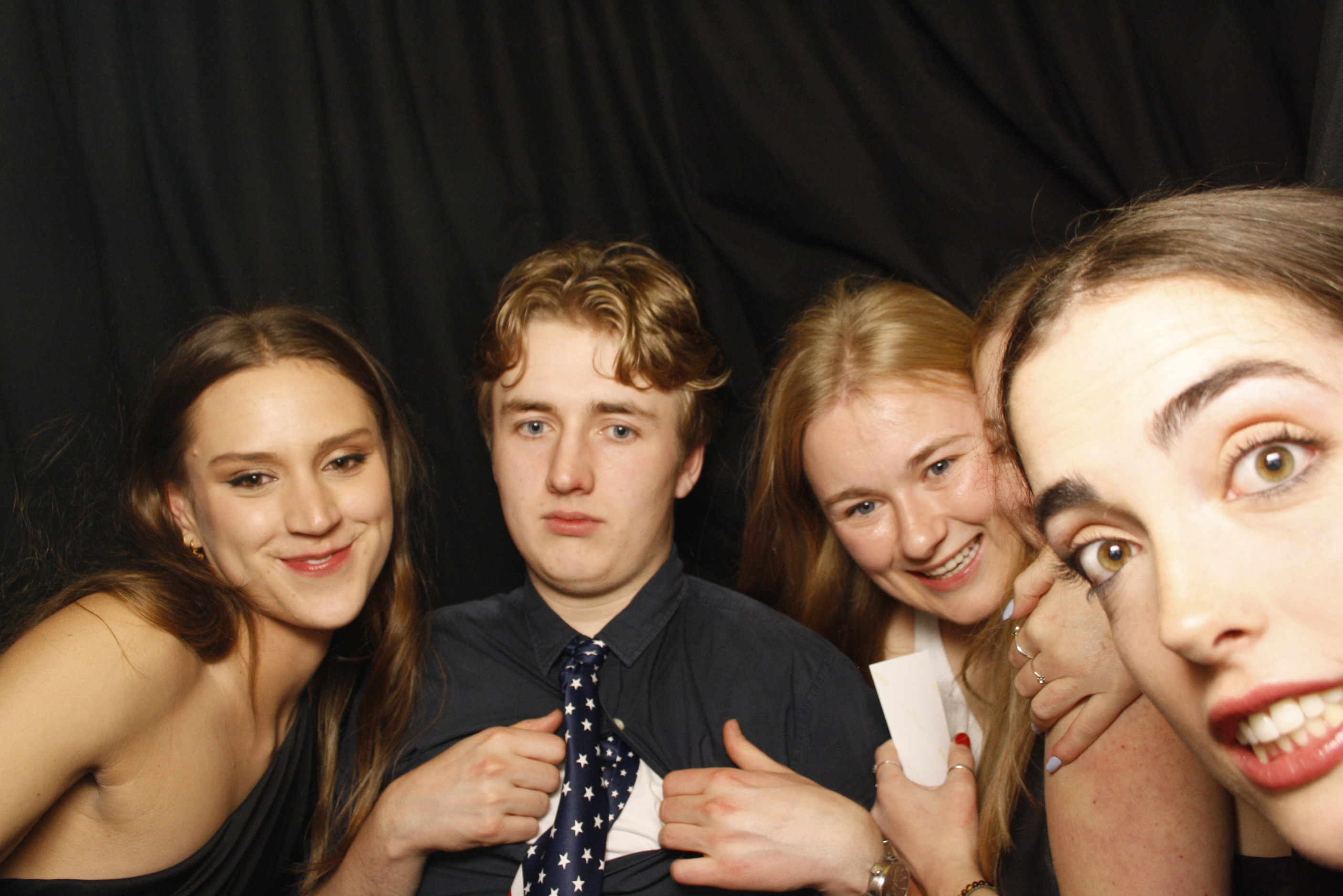 Freya's 21st ... 2024 | View more photos from the event at wgtngallery.classicphotobooths.co.nz/u/wgtncpbgallery/Freyas-21st-2024