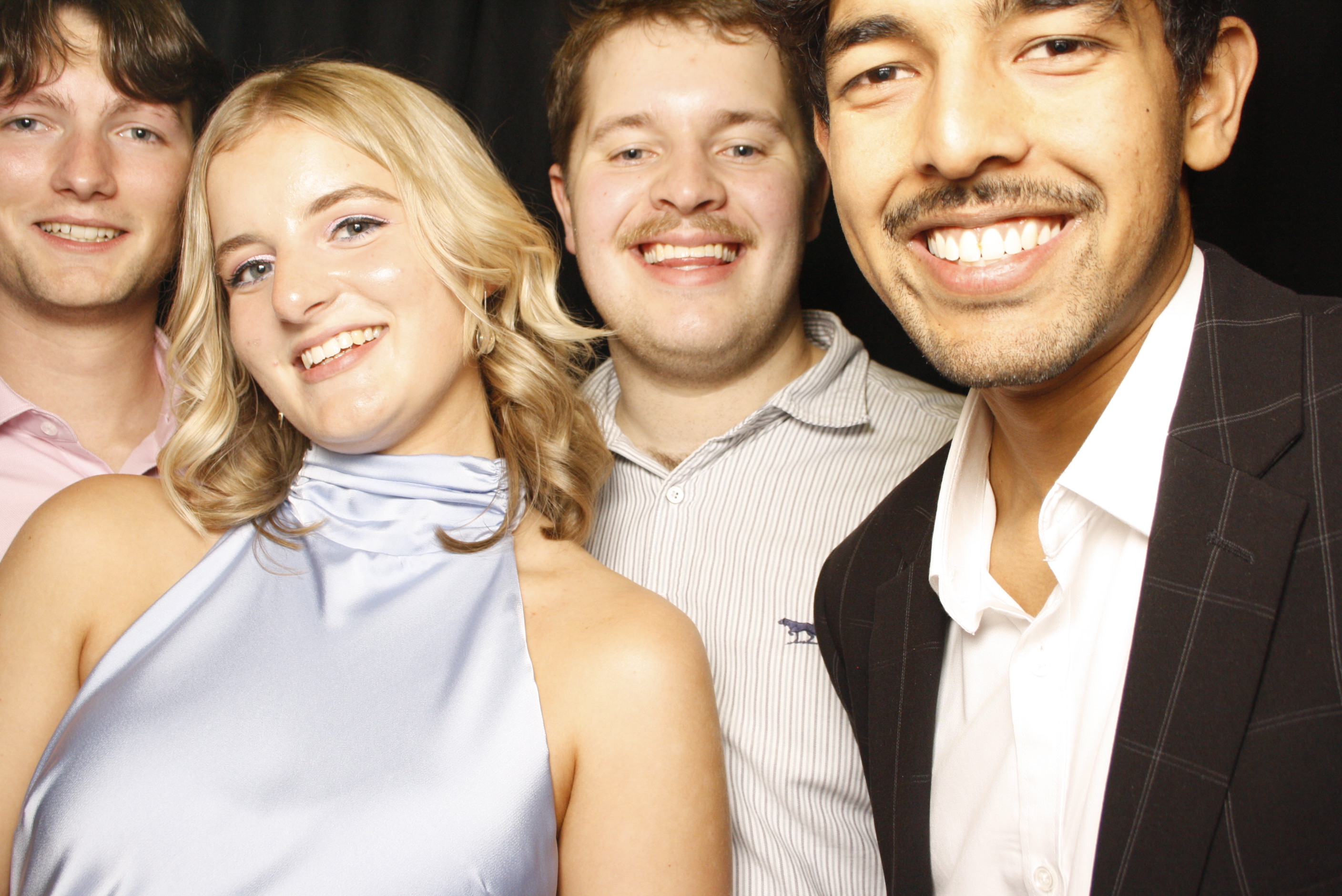 Freya's 21st ... 2024 | View more photos from the event at wgtngallery.classicphotobooths.co.nz/u/wgtncpbgallery/Freyas-21st-2024