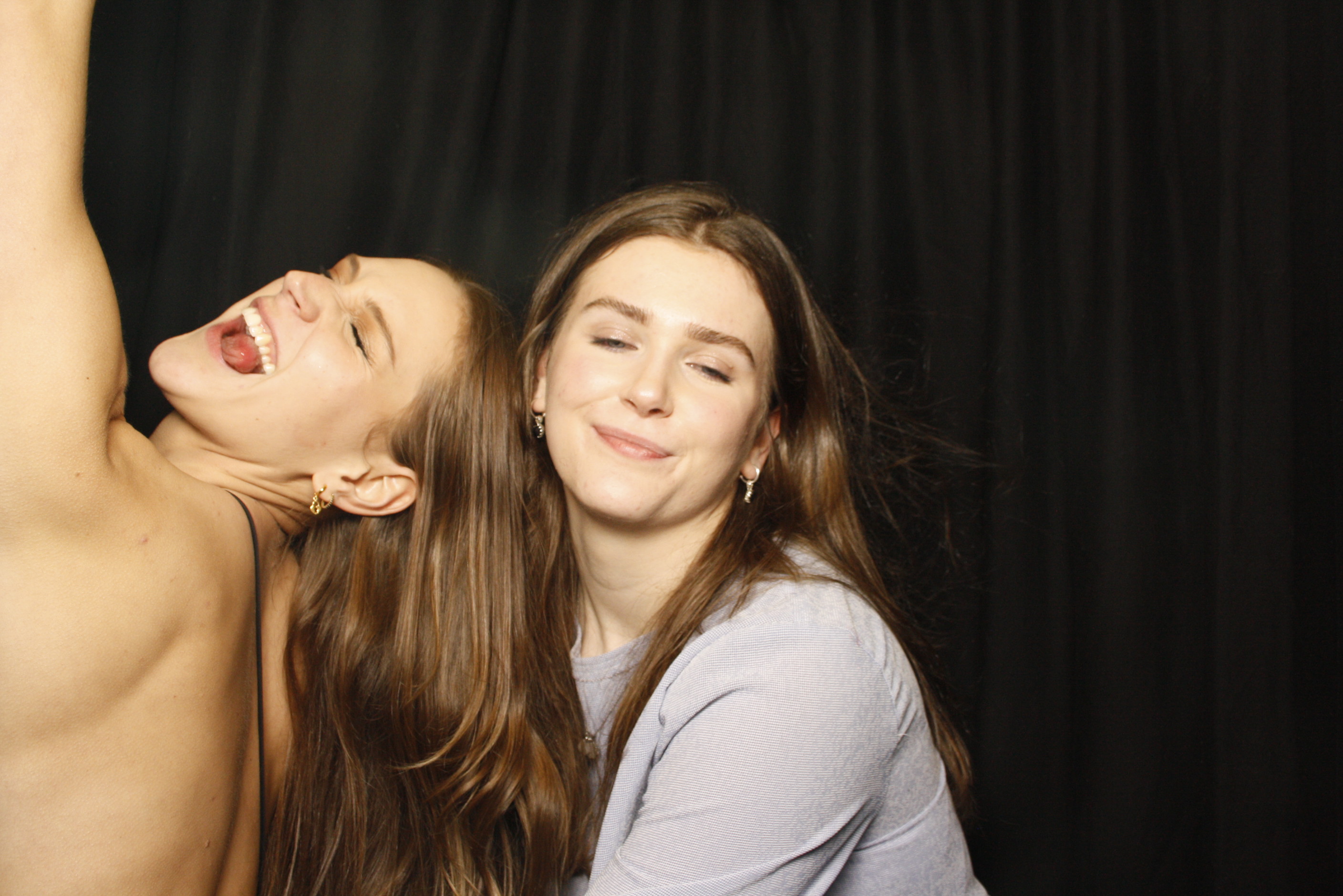 Freya's 21st ... 2024 | View more photos from the event at wgtngallery.classicphotobooths.co.nz/u/wgtncpbgallery/Freyas-21st-2024