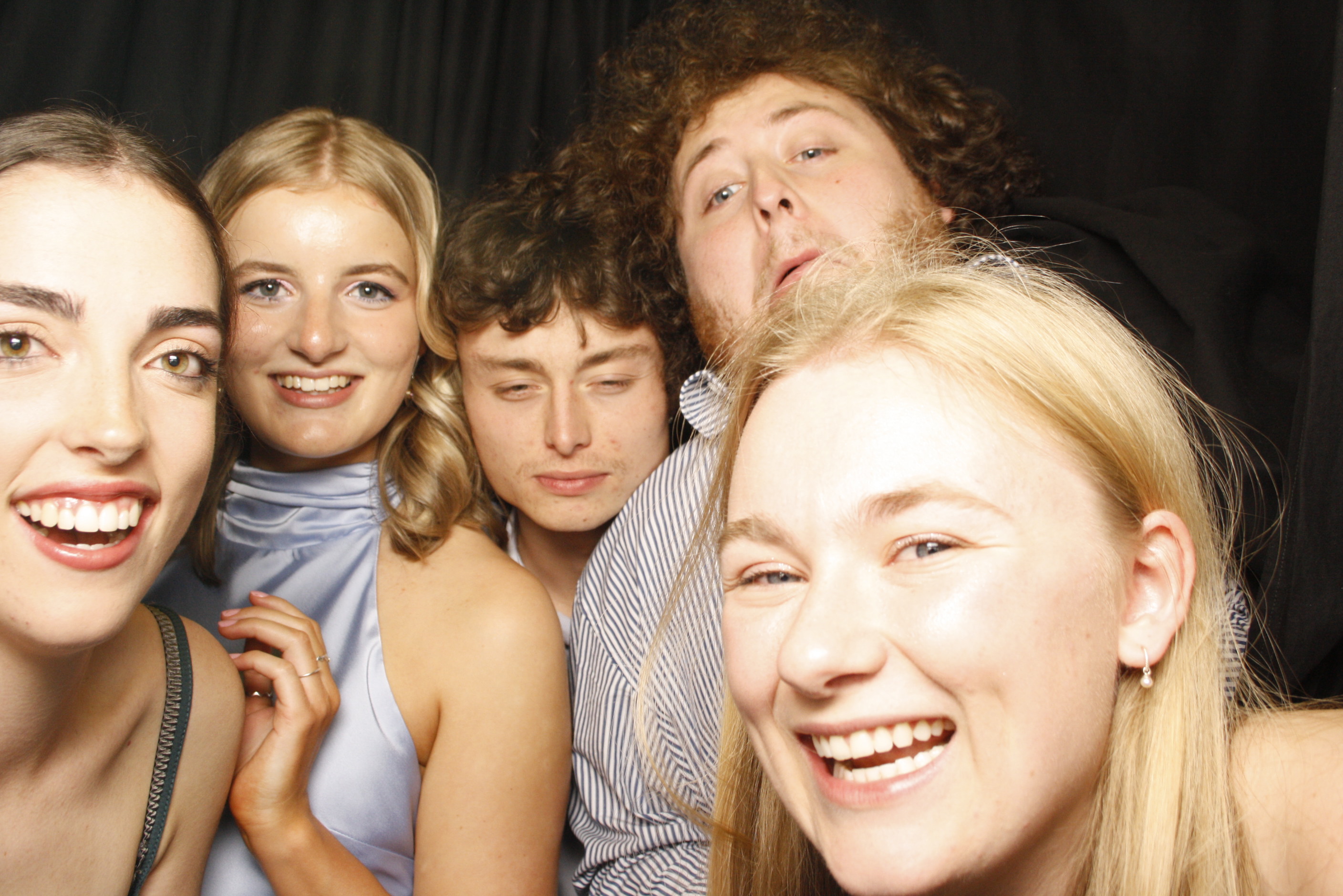 Freya's 21st ... 2024 | View more photos from the event at wgtngallery.classicphotobooths.co.nz/u/wgtncpbgallery/Freyas-21st-2024