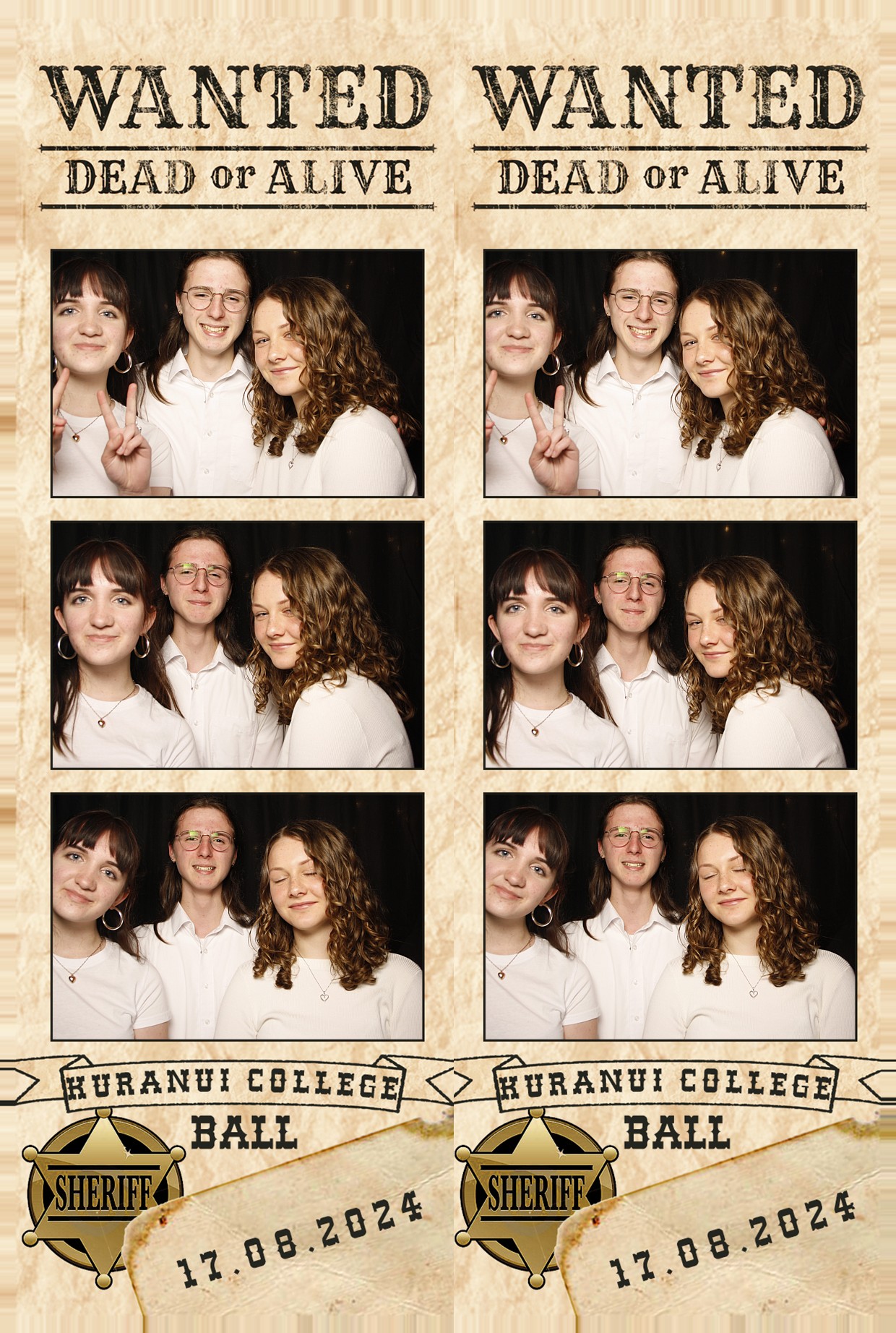 Kuranui College Ball | View more photos from the event at wgtngallery.classicphotobooths.co.nz/u/wgtncpbgallery/Kuranui-College-Ball