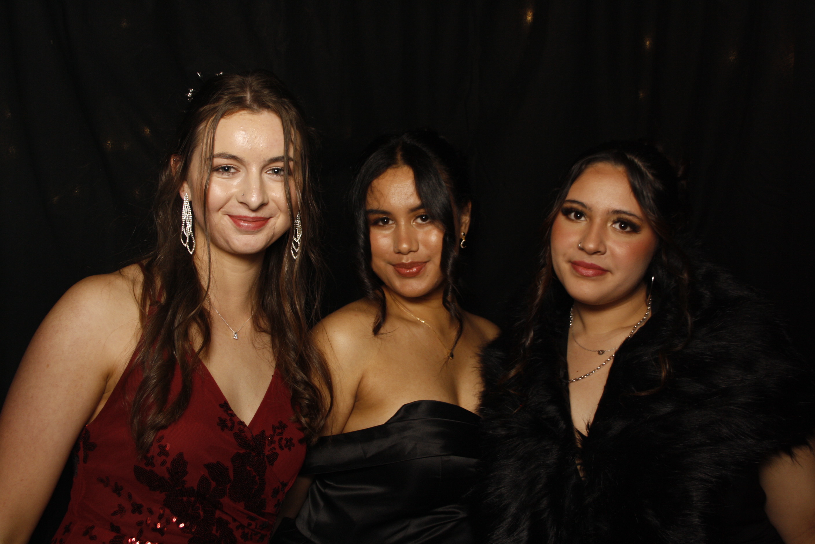 Kuranui College Ball | View more photos from the event at wgtngallery.classicphotobooths.co.nz/u/wgtncpbgallery/Kuranui-College-Ball