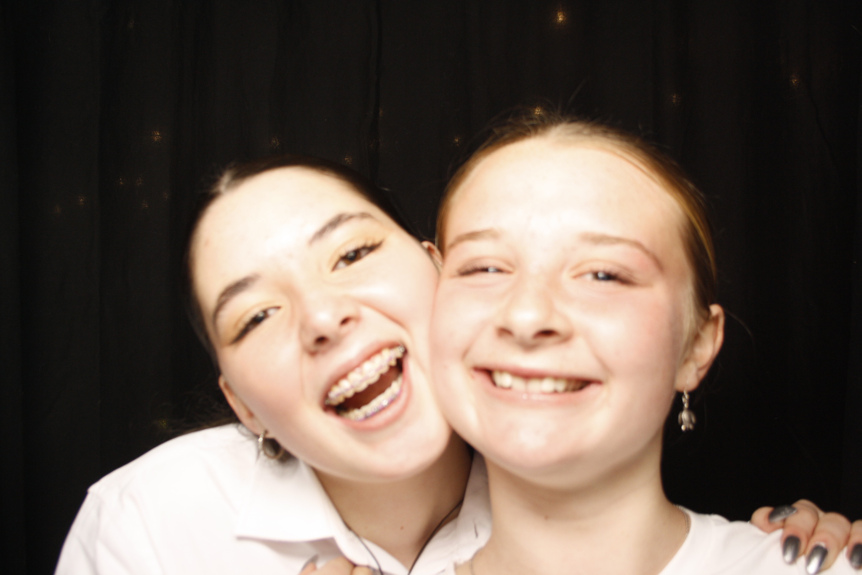 Kuranui College Ball | View more photos from the event at wgtngallery.classicphotobooths.co.nz/u/wgtncpbgallery/Kuranui-College-Ball