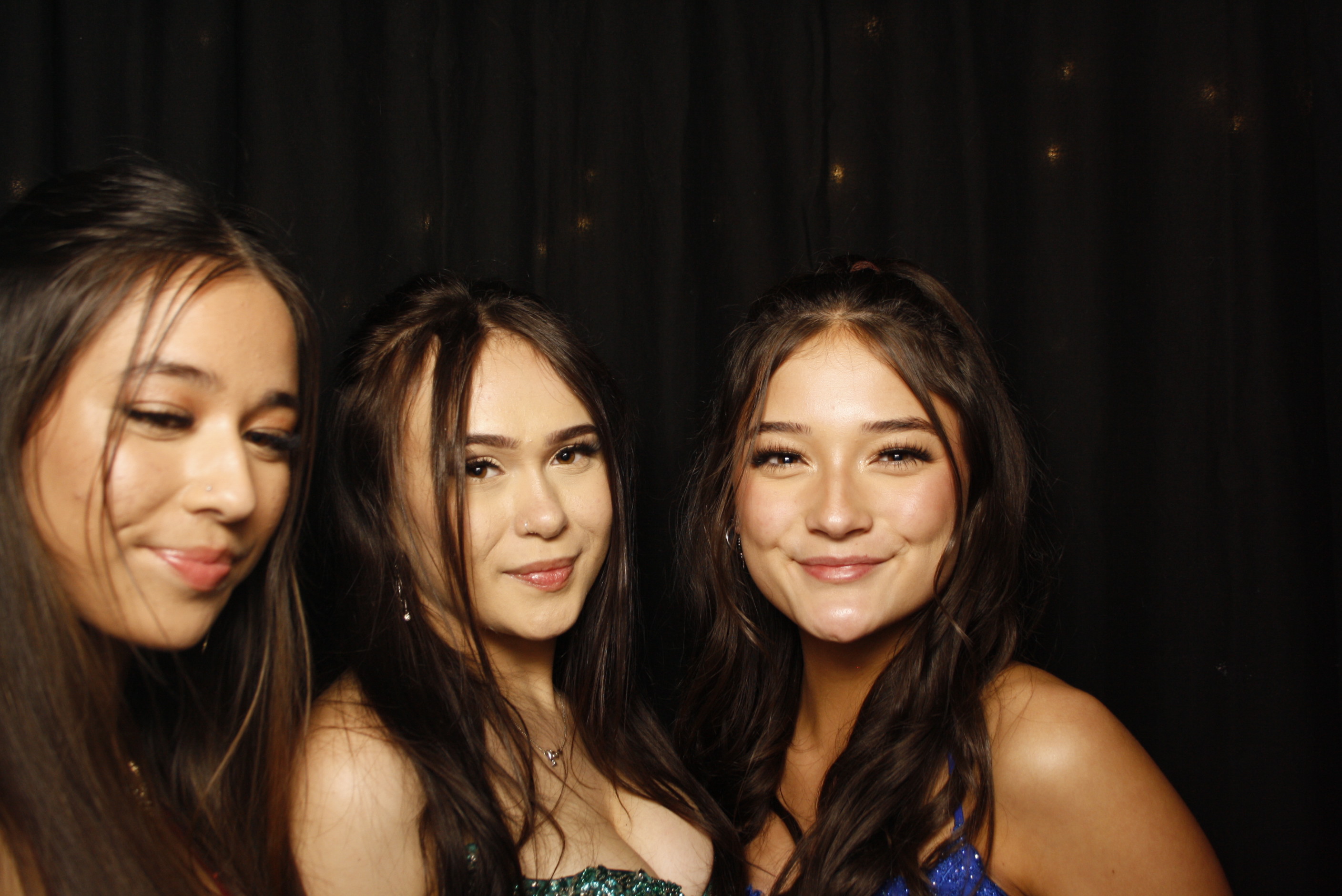 Kuranui College Ball | View more photos from the event at wgtngallery.classicphotobooths.co.nz/u/wgtncpbgallery/Kuranui-College-Ball