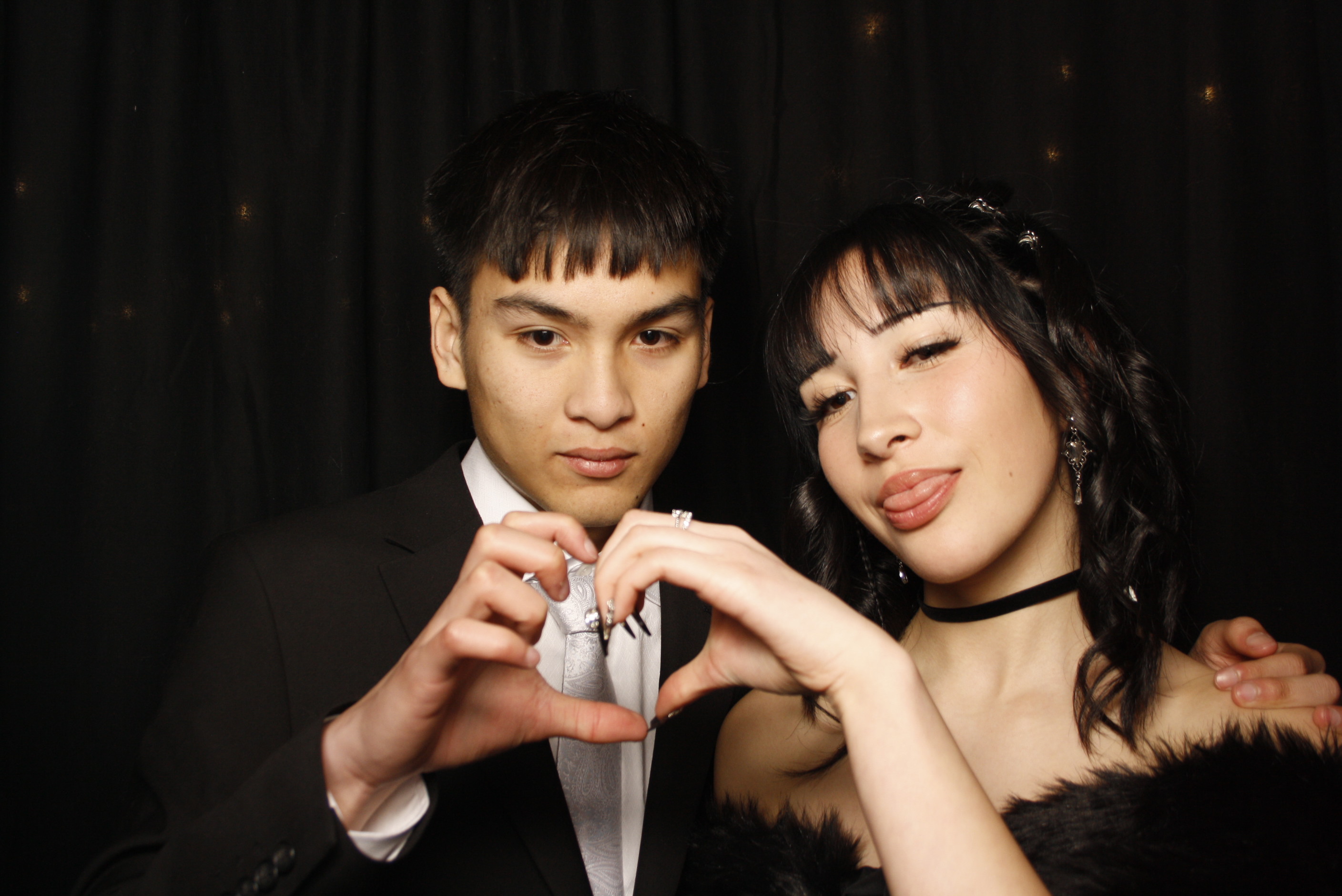 Kuranui College Ball | View more photos from the event at wgtngallery.classicphotobooths.co.nz/u/wgtncpbgallery/Kuranui-College-Ball