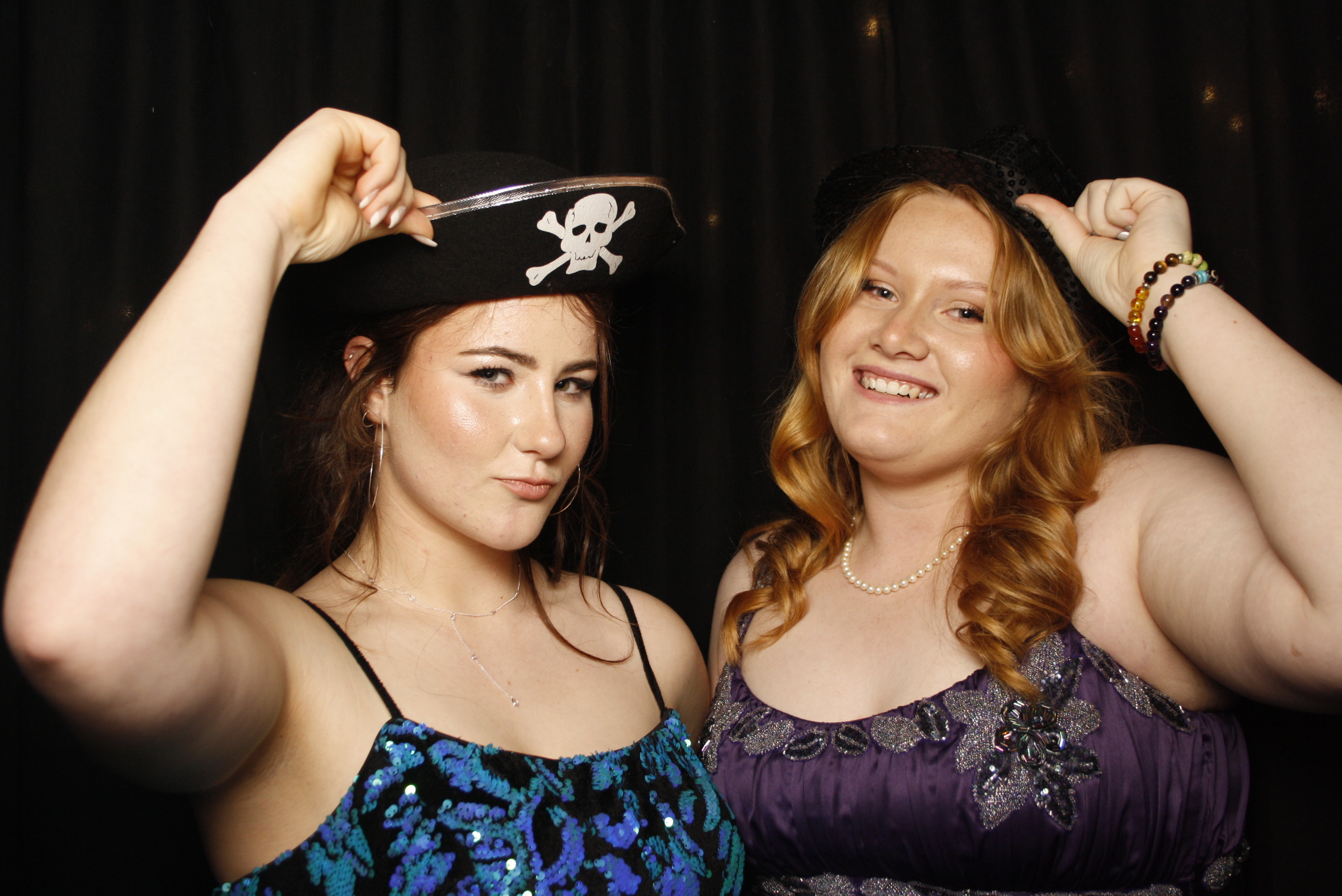 Kuranui College Ball | View more photos from the event at wgtngallery.classicphotobooths.co.nz/u/wgtncpbgallery/Kuranui-College-Ball