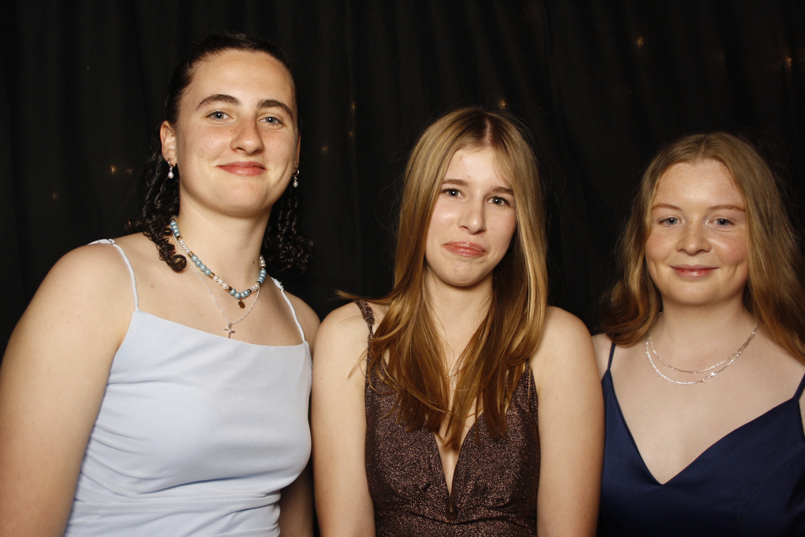 Kuranui College Ball | View more photos from the event at wgtngallery.classicphotobooths.co.nz/u/wgtncpbgallery/Kuranui-College-Ball