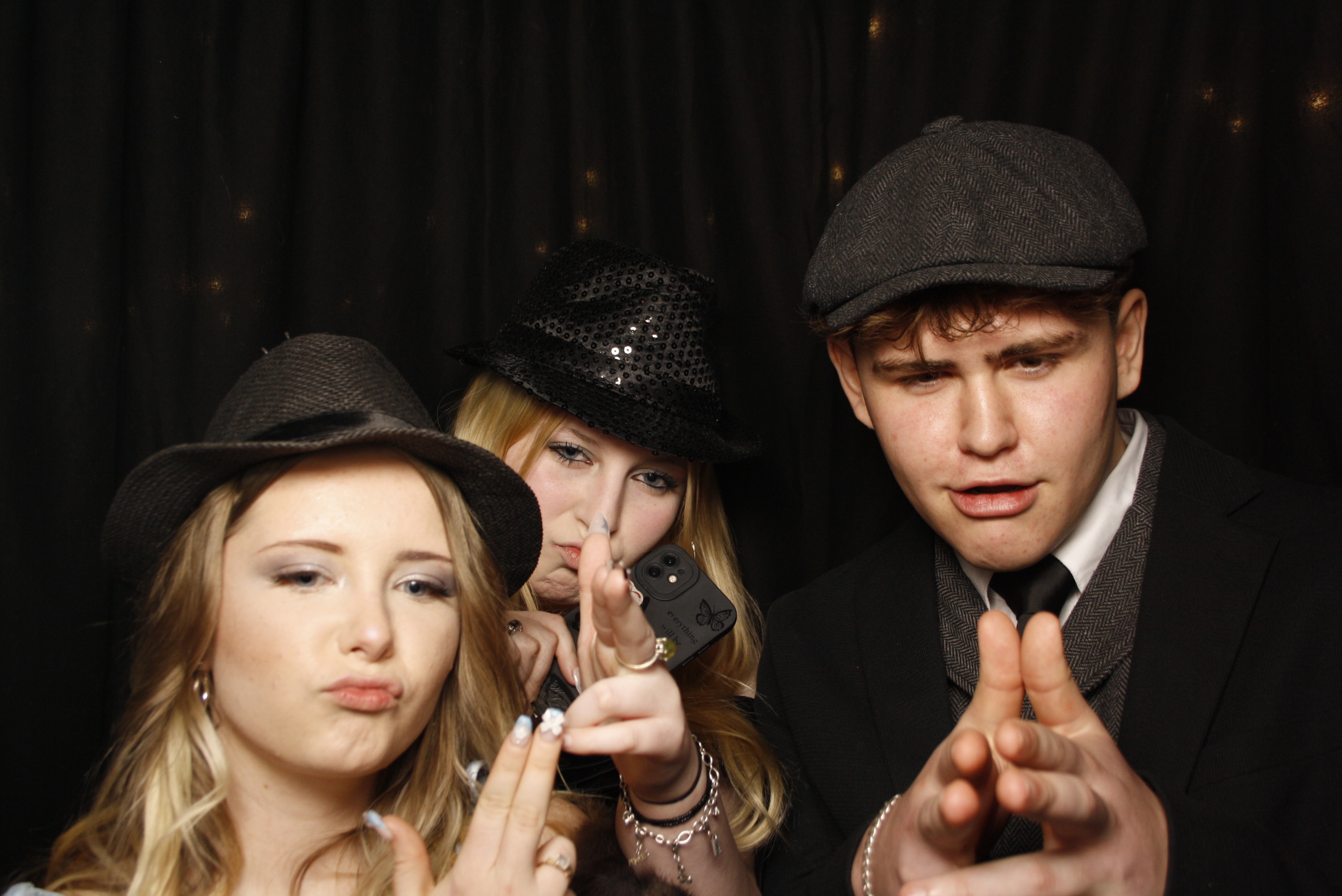 Kuranui College Ball | View more photos from the event at wgtngallery.classicphotobooths.co.nz/u/wgtncpbgallery/Kuranui-College-Ball