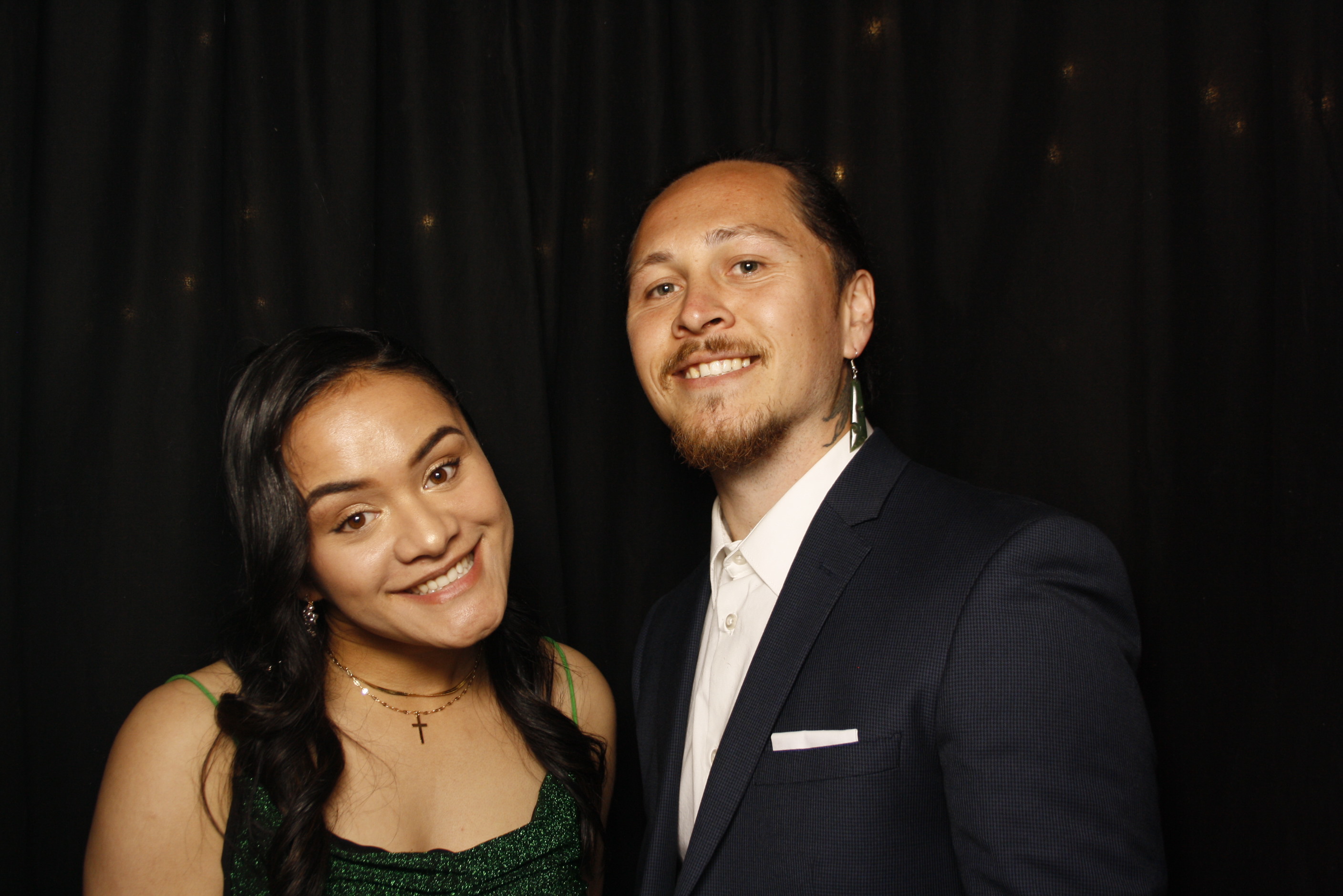 Kuranui College Ball | View more photos from the event at wgtngallery.classicphotobooths.co.nz/u/wgtncpbgallery/Kuranui-College-Ball