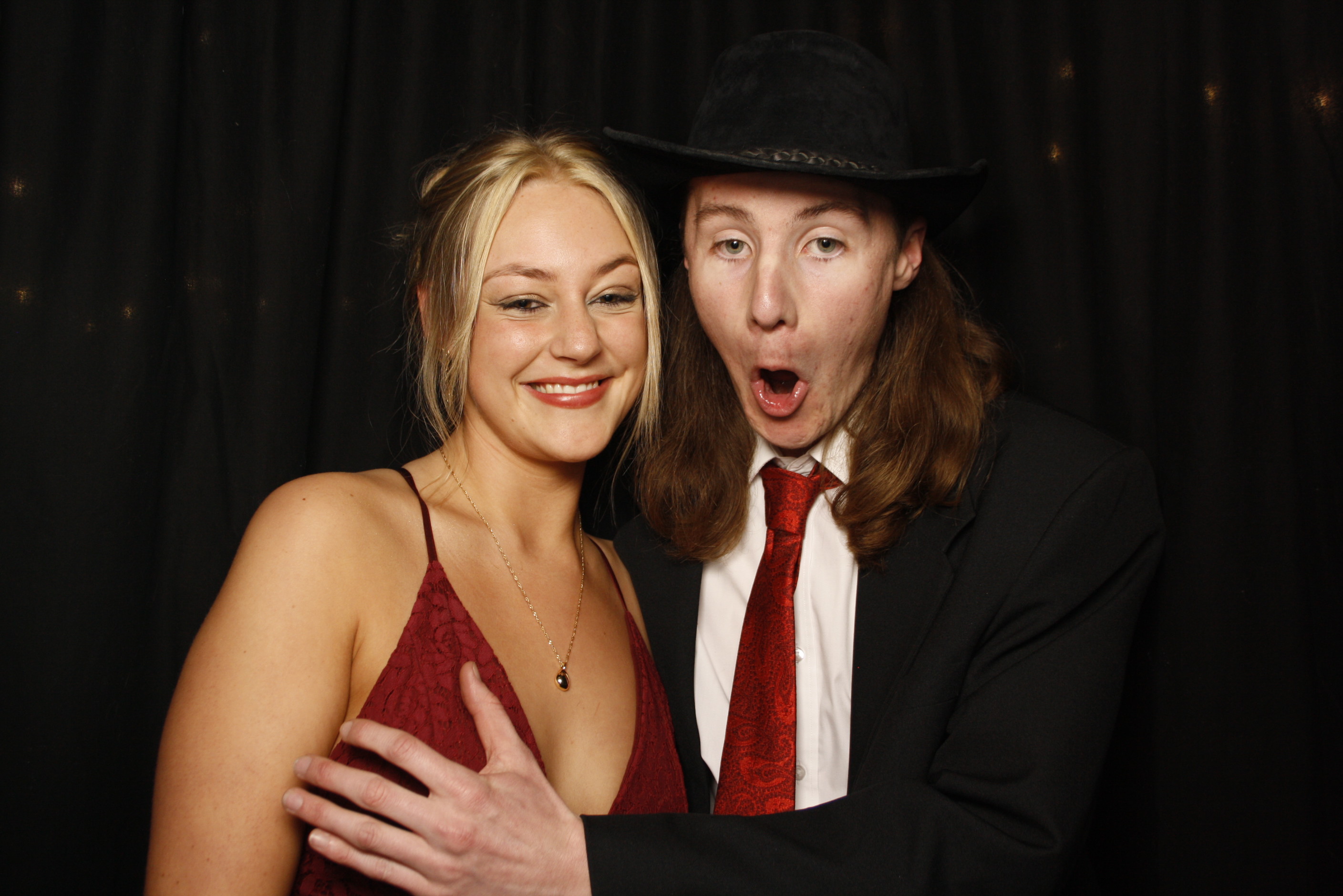 Kuranui College Ball | View more photos from the event at wgtngallery.classicphotobooths.co.nz/u/wgtncpbgallery/Kuranui-College-Ball