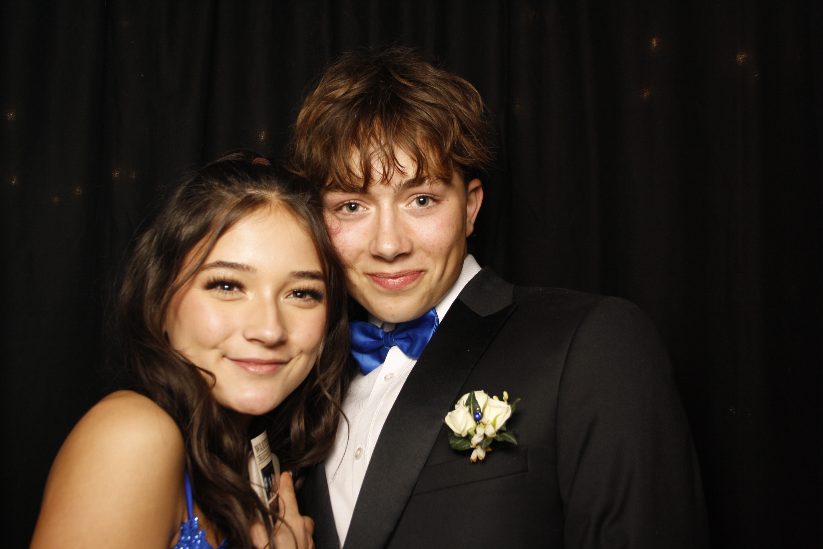 Kuranui College Ball | View more photos from the event at wgtngallery.classicphotobooths.co.nz/u/wgtncpbgallery/Kuranui-College-Ball